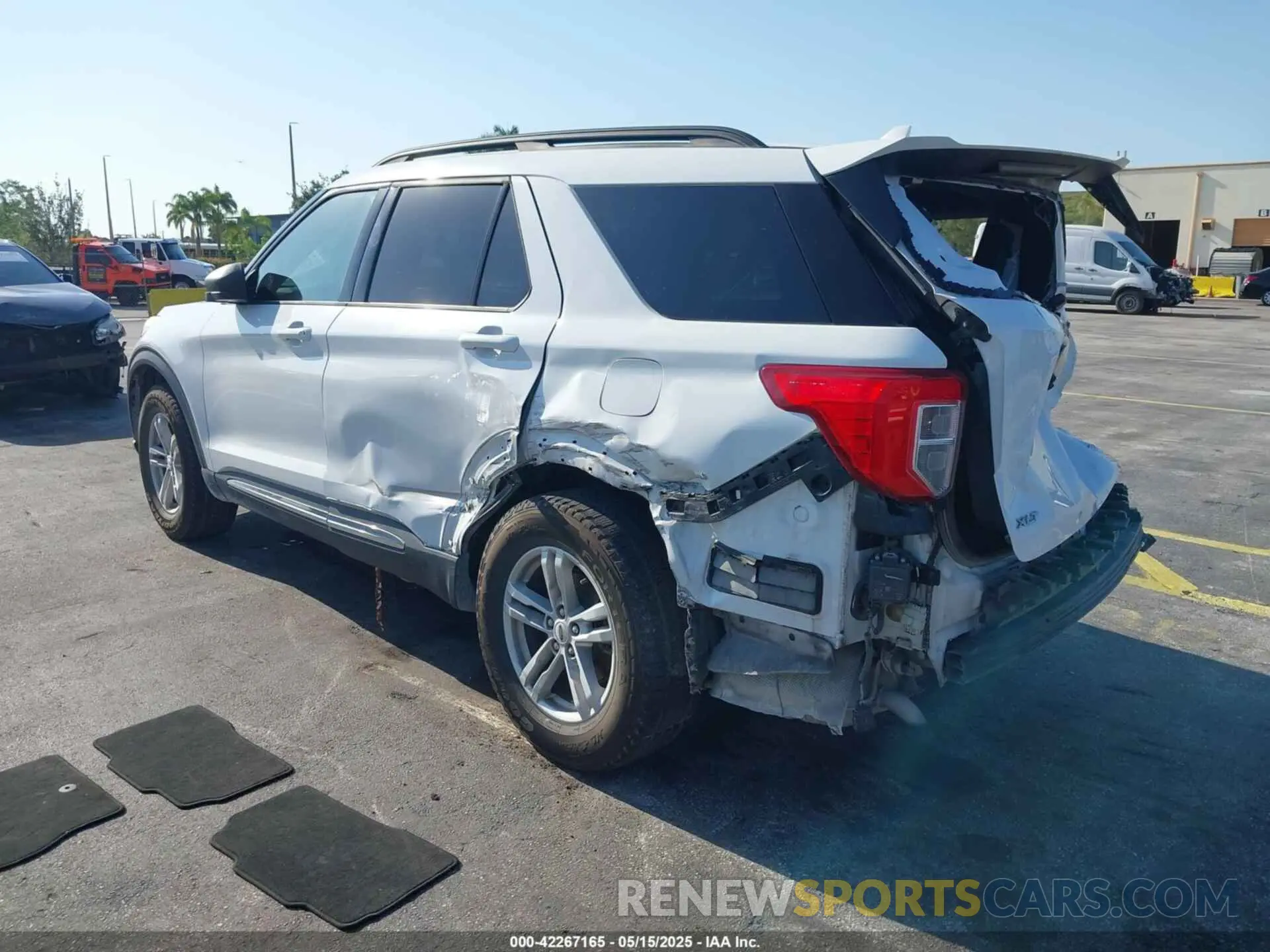 6 fotografías del automóvil dañado 1FMSK7DH5LGA89017 FORD EXPLORER 2020