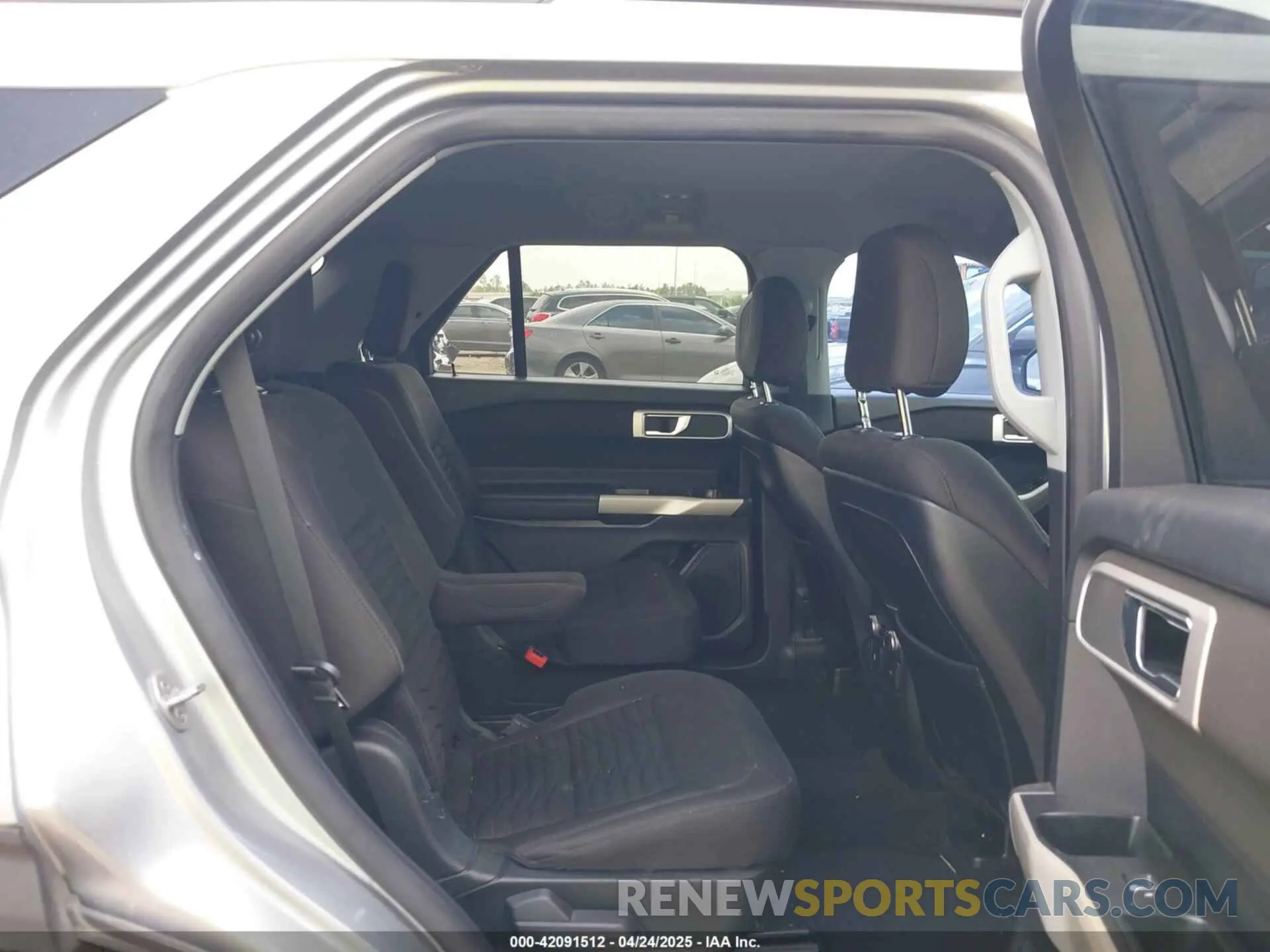 8 fotografías del automóvil dañado 1FMSK7DH5LGD05139 FORD EXPLORER 2020