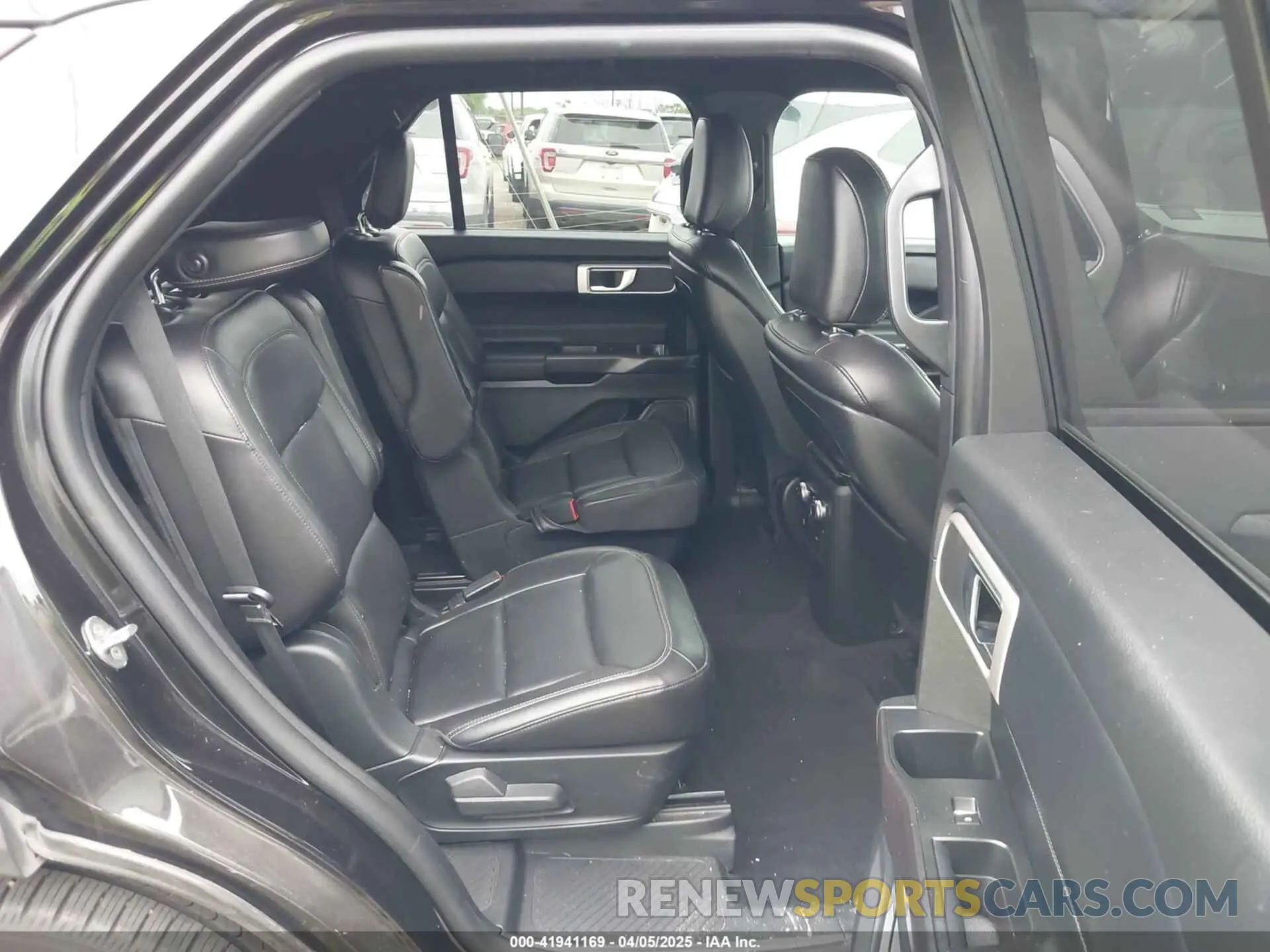 8 fotografías del automóvil dañado 1FMSK7DH7LGB34751 FORD EXPLORER 2020
