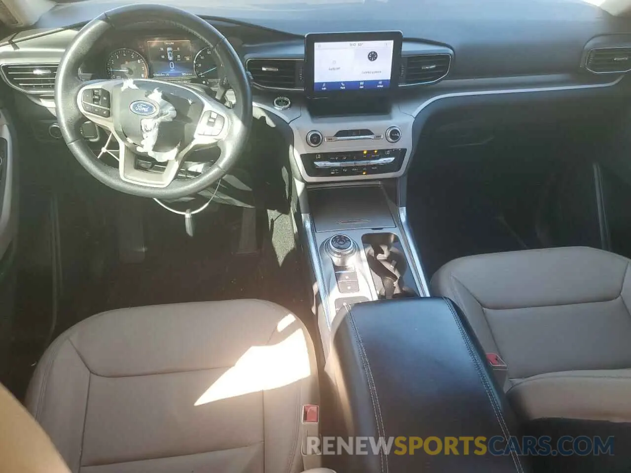 8 fotografías del automóvil dañado 1FMSK7DH7LGC41864 FORD EXPLORER 2020