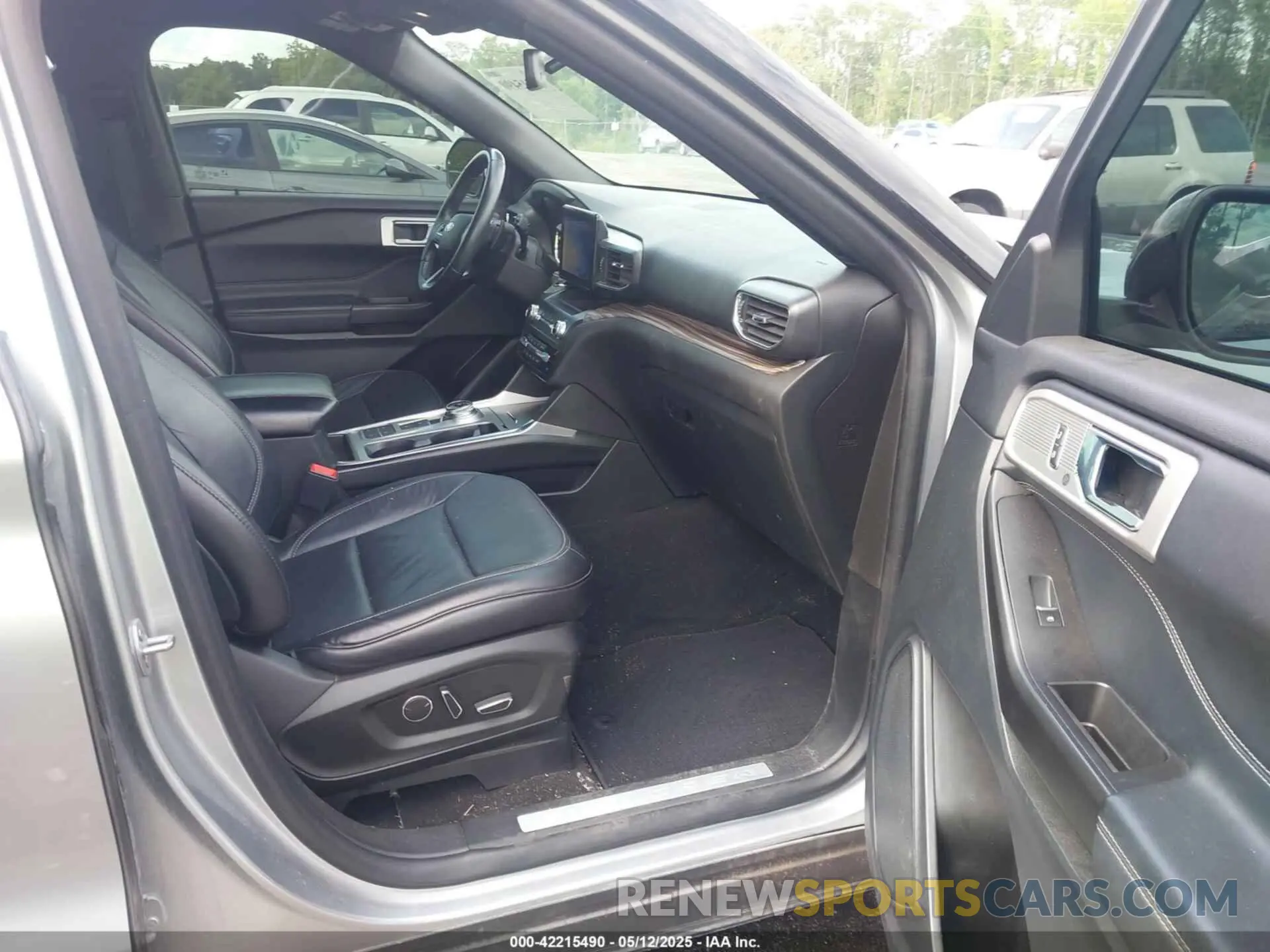5 fotografías del automóvil dañado 1FMSK7FH1LGC23289 FORD EXPLORER 2020