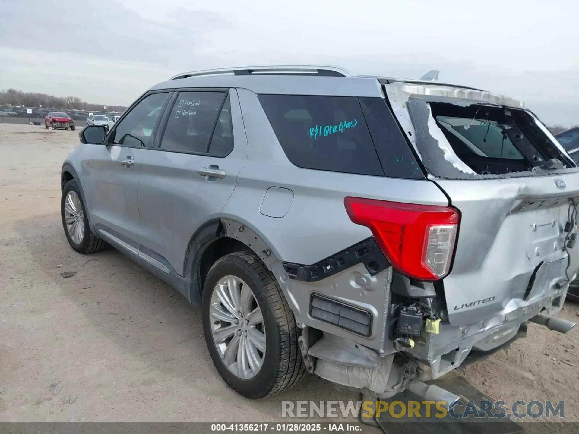 3 fotografías del automóvil dañado 1FMSK7FH4LGA26472 FORD EXPLORER 2020