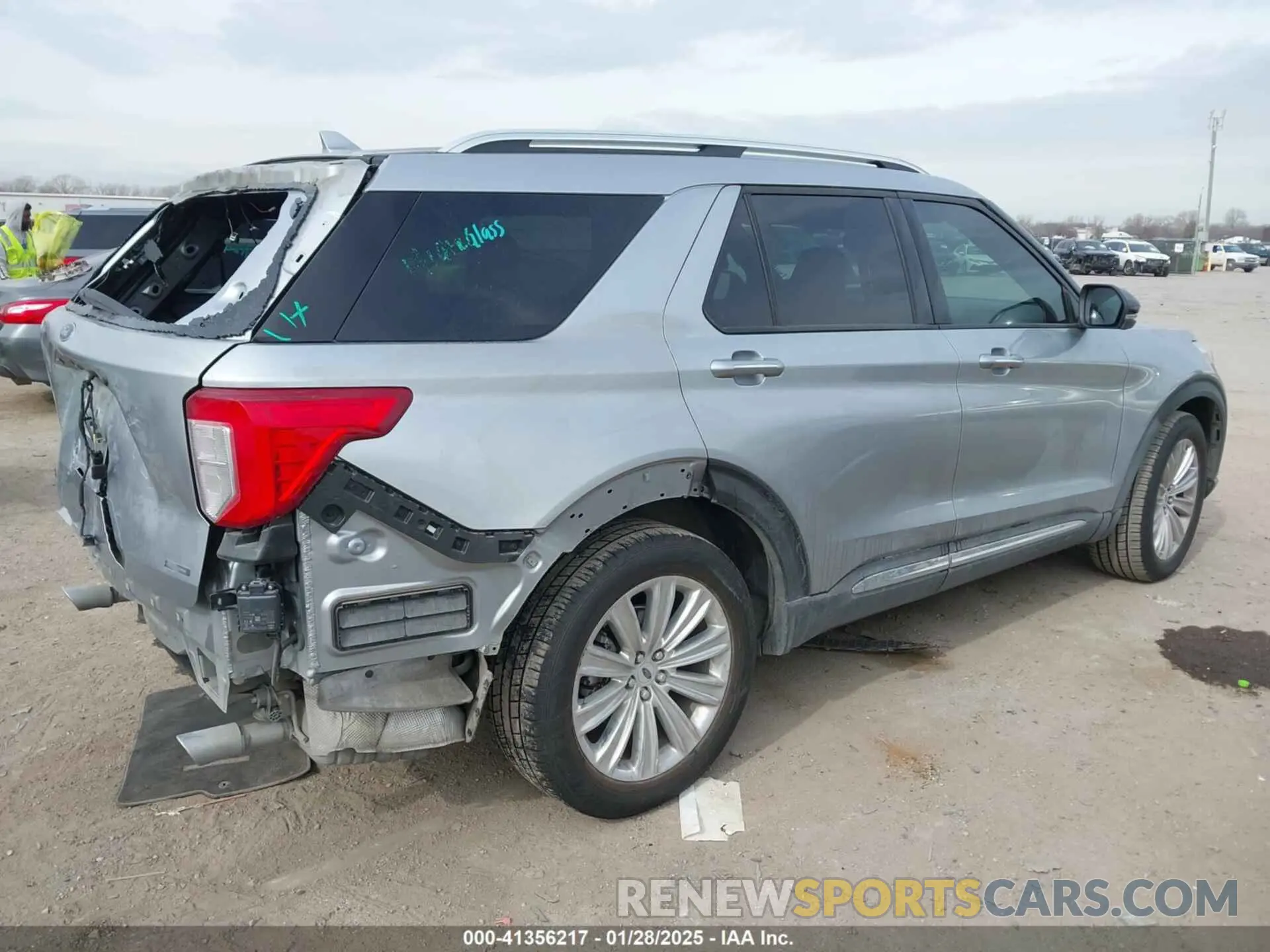 4 fotografías del automóvil dañado 1FMSK7FH4LGA26472 FORD EXPLORER 2020