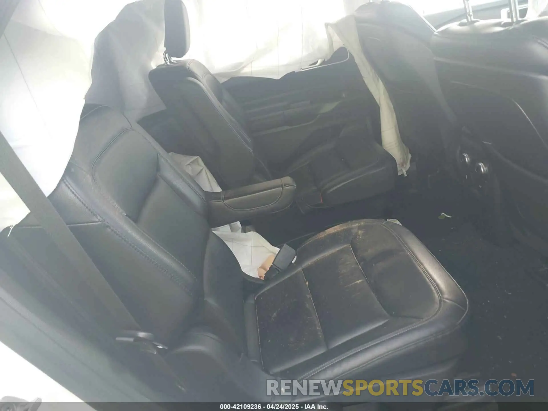 8 fotografías del automóvil dañado 1FMSK8DH2LGA08190 FORD EXPLORER 2020
