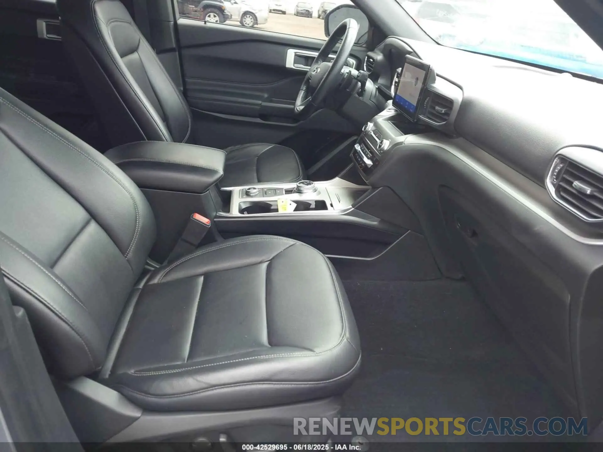 5 fotografías del automóvil dañado 1FMSK8DH2LGA50357 FORD EXPLORER 2020
