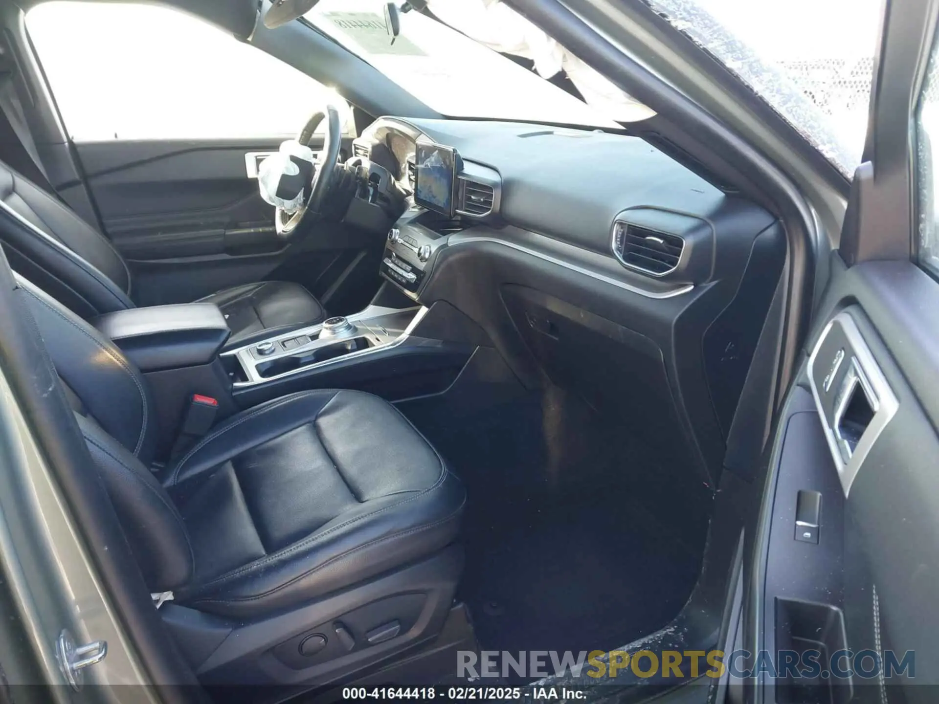 5 fotografías del automóvil dañado 1FMSK8DH4LGA26190 FORD EXPLORER 2020