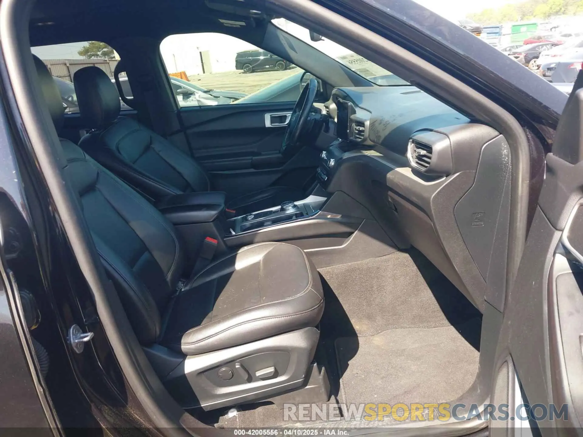 5 fotografías del automóvil dañado 1FMSK8DH5LGA99553 FORD EXPLORER 2020