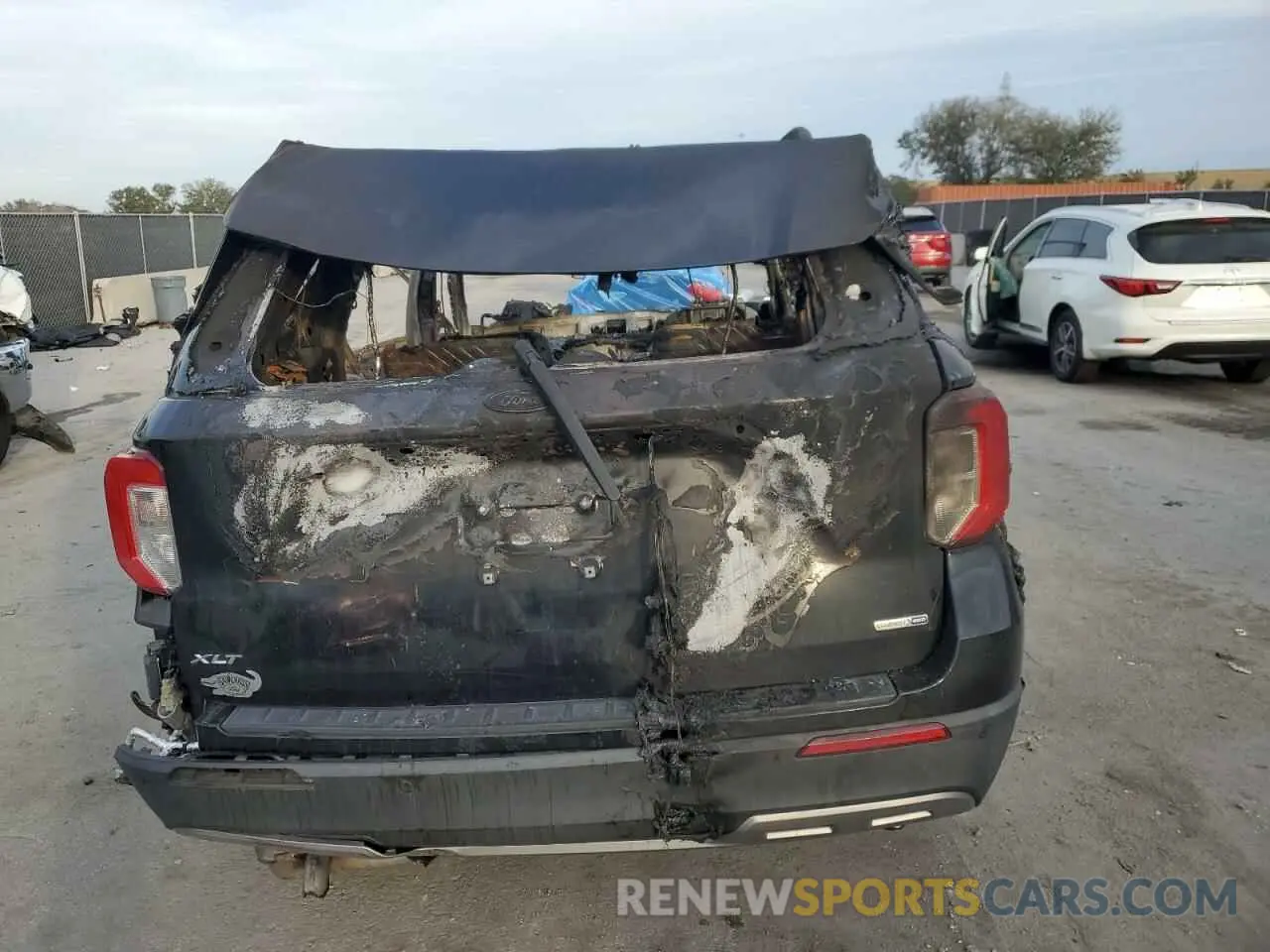 6 fotografías del automóvil dañado 1FMSK8DH7LGA33537 FORD EXPLORER 2020