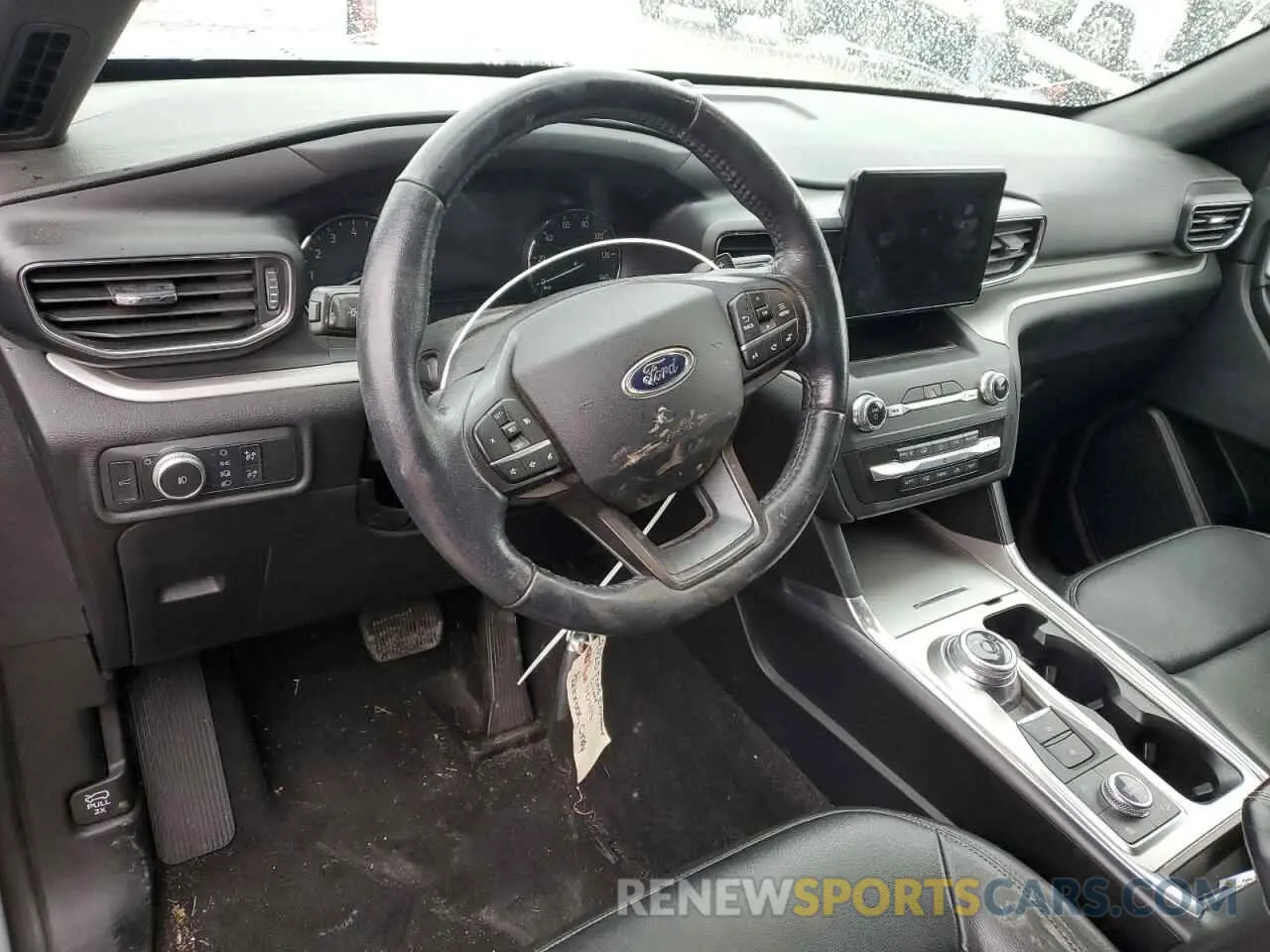 8 fotografías del automóvil dañado 1FMSK8DH7LGB48624 FORD EXPLORER 2020