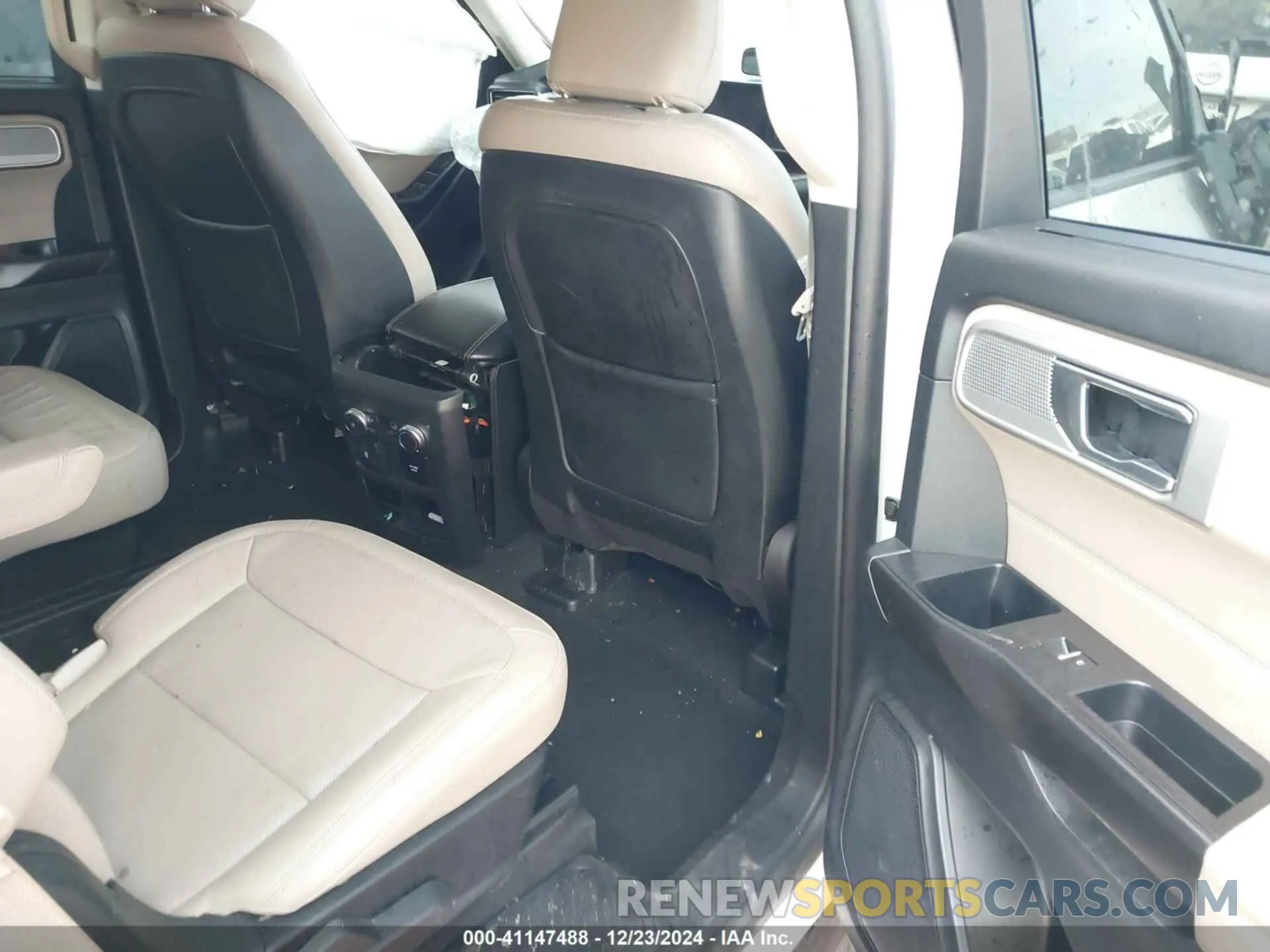 8 fotografías del automóvil dañado 1FMSK8FH2LGC09536 FORD EXPLORER 2020