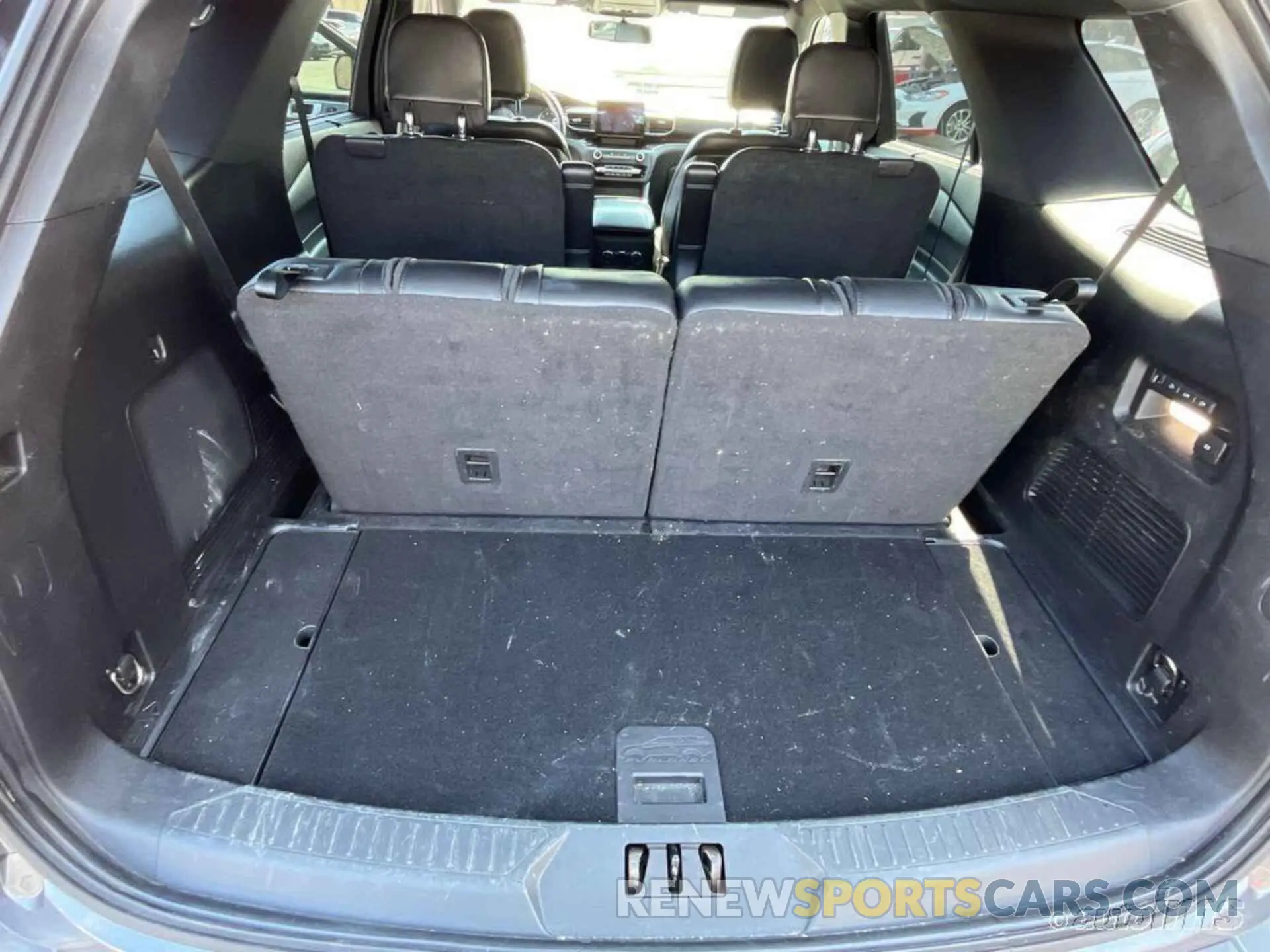 6 fotografías del automóvil dañado 1FMSK8FH4LGA94213 FORD EXPLORER 2020
