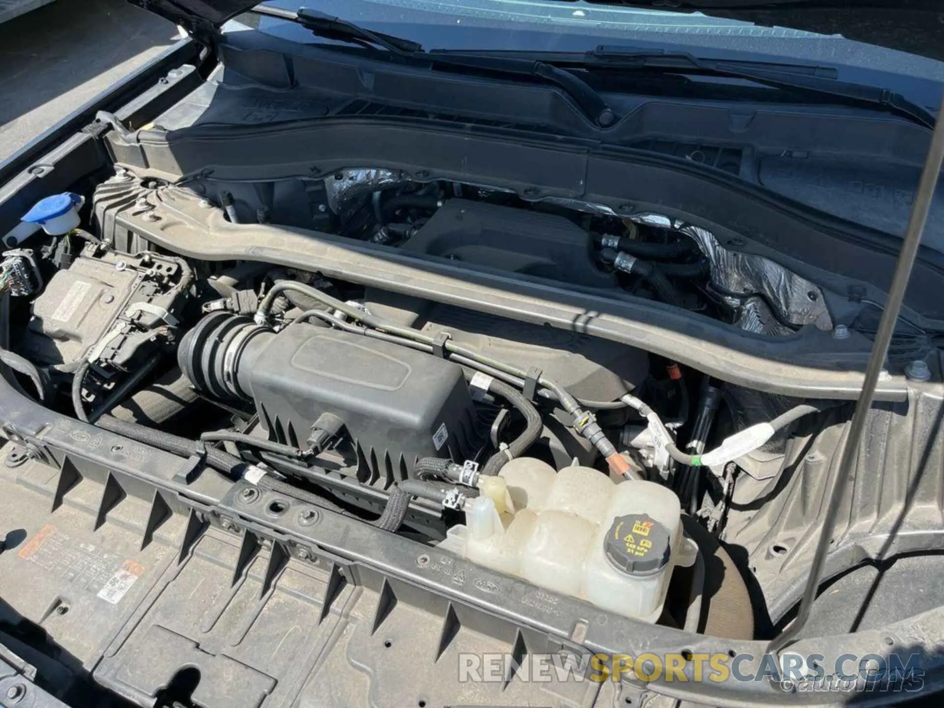 8 fotografías del automóvil dañado 1FMSK8FH4LGA94213 FORD EXPLORER 2020
