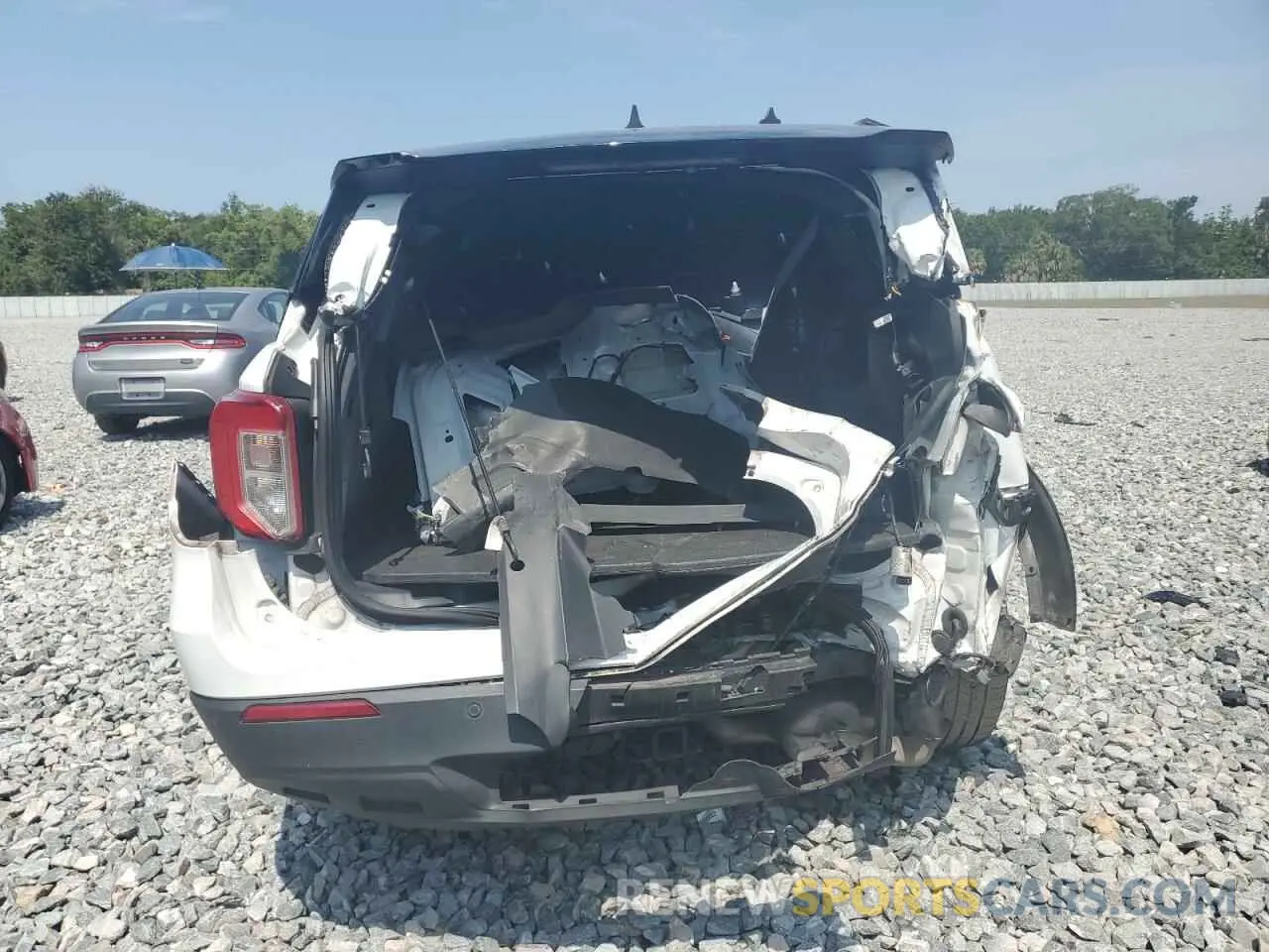 6 fotografías del automóvil dañado 1FM5K8AB4MGA46888 FORD EXPLORER 2021