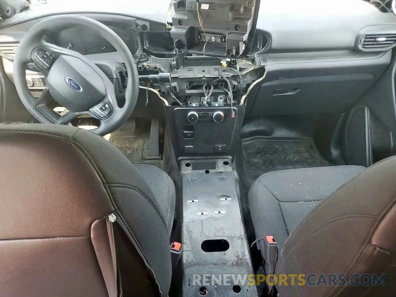 8 fotografías del automóvil dañado 1FM5K8AB4MGC31023 FORD EXPLORER 2021