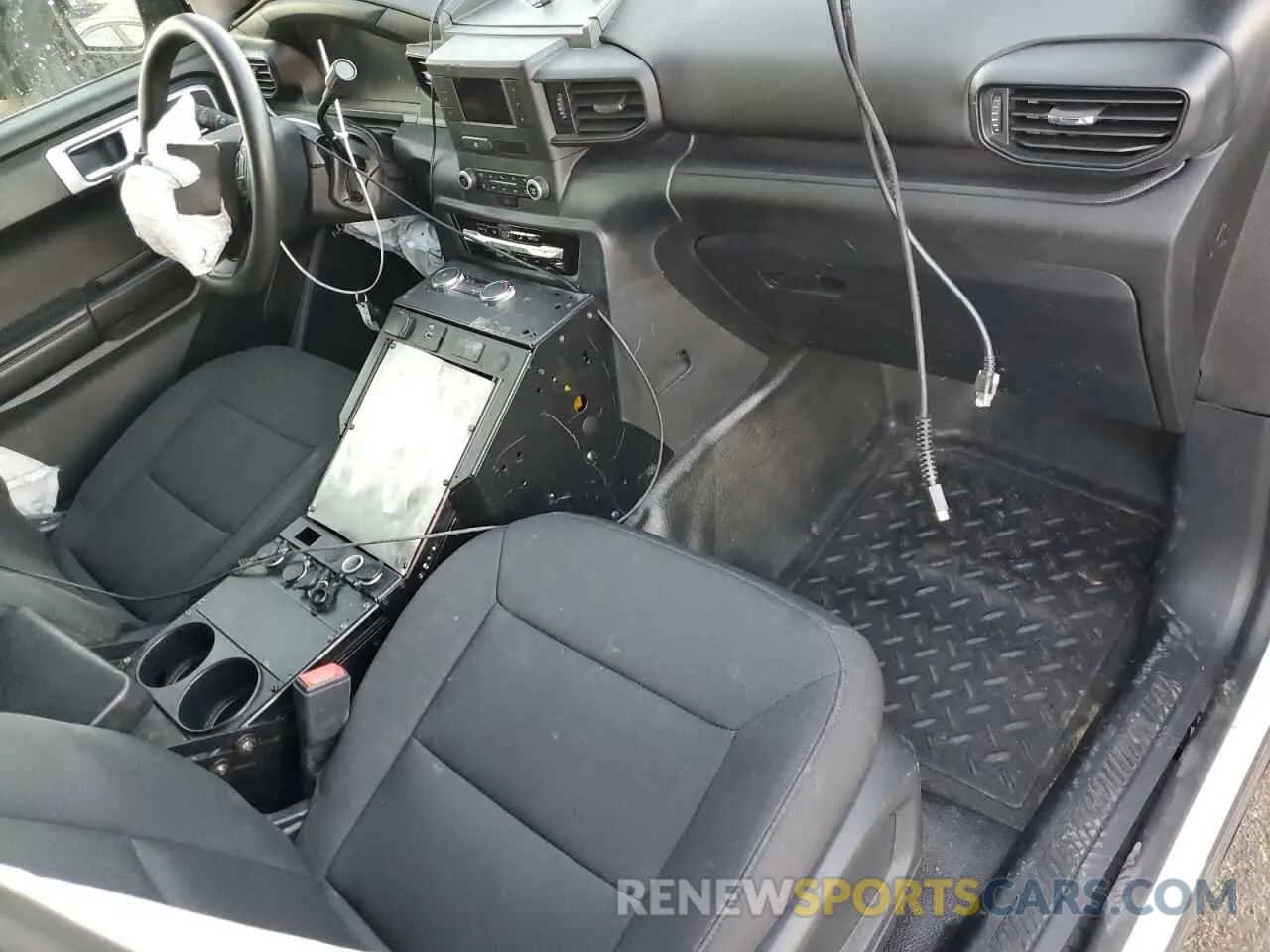 8 fotografías del automóvil dañado 1FM5K8AB8MGA96435 FORD EXPLORER 2021