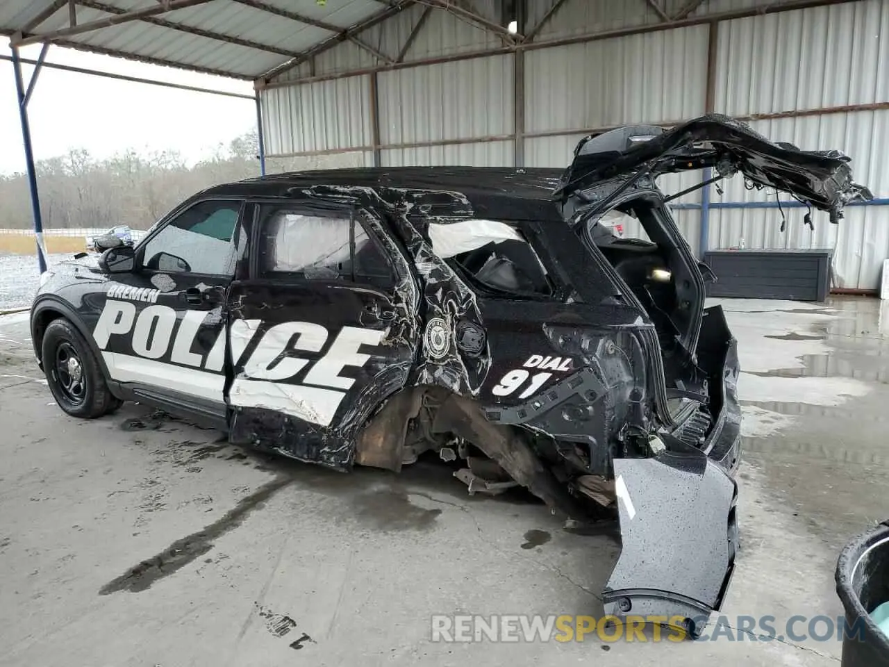 2 fotografías del automóvil dañado 1FM5K8ABXMGA96842 FORD EXPLORER 2021
