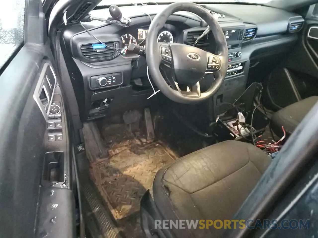 8 fotografías del automóvil dañado 1FM5K8ABXMGA96842 FORD EXPLORER 2021