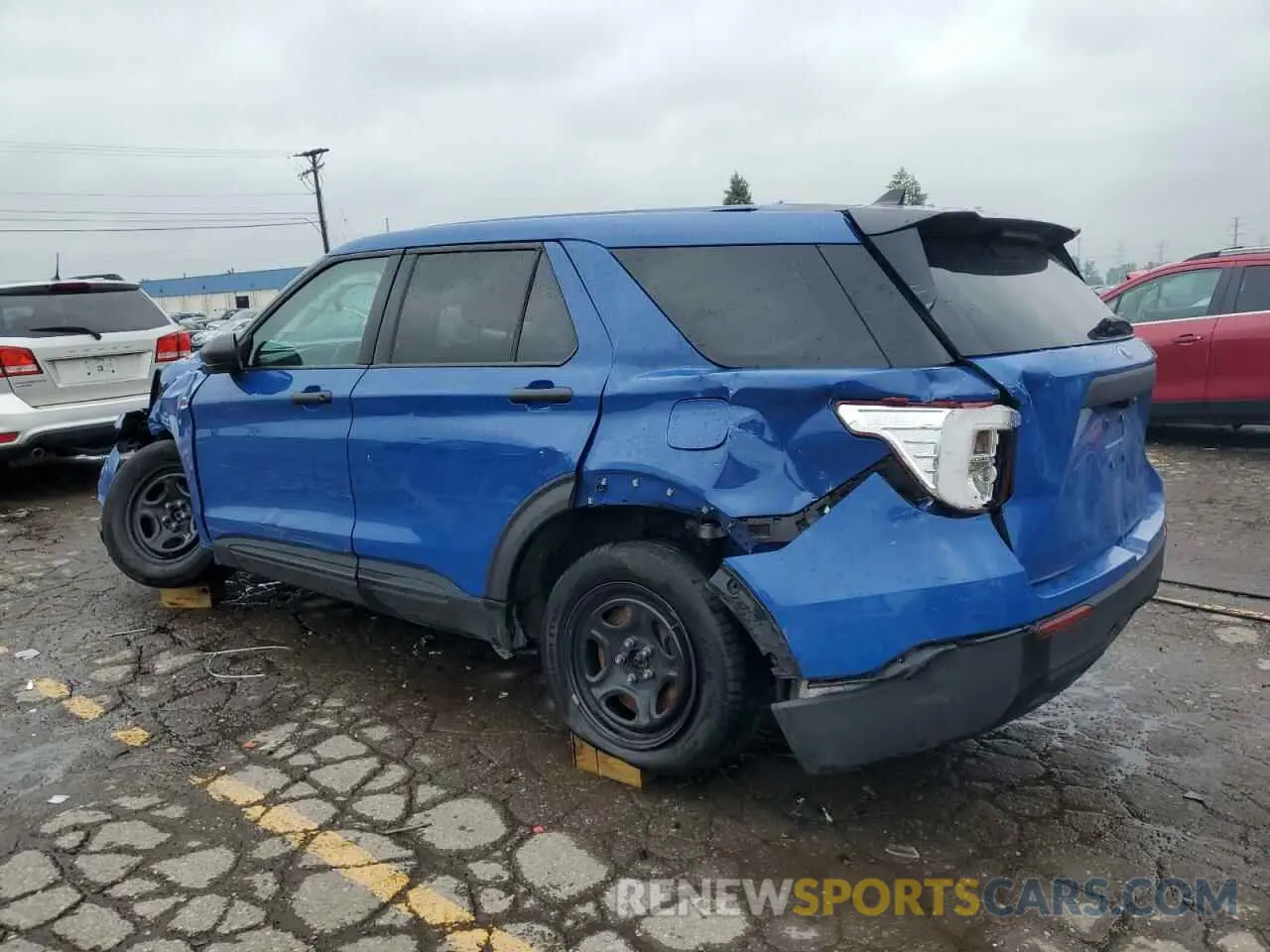 2 fotografías del automóvil dañado 1FM5K8AW6MNA19111 FORD EXPLORER 2021