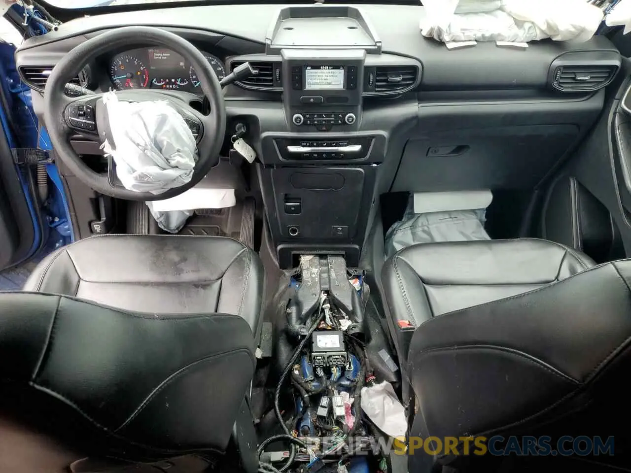 8 fotografías del automóvil dañado 1FM5K8AW6MNA19111 FORD EXPLORER 2021