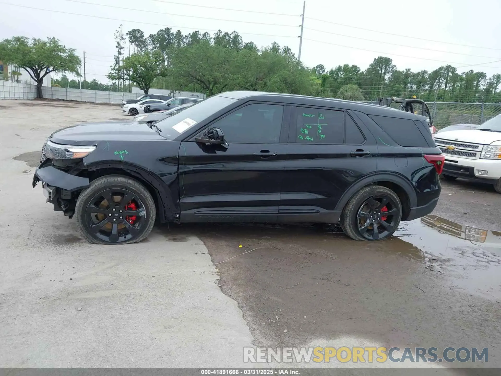 14 fotografías del automóvil dañado 1FM5K8GC0MGA12561 FORD EXPLORER 2021
