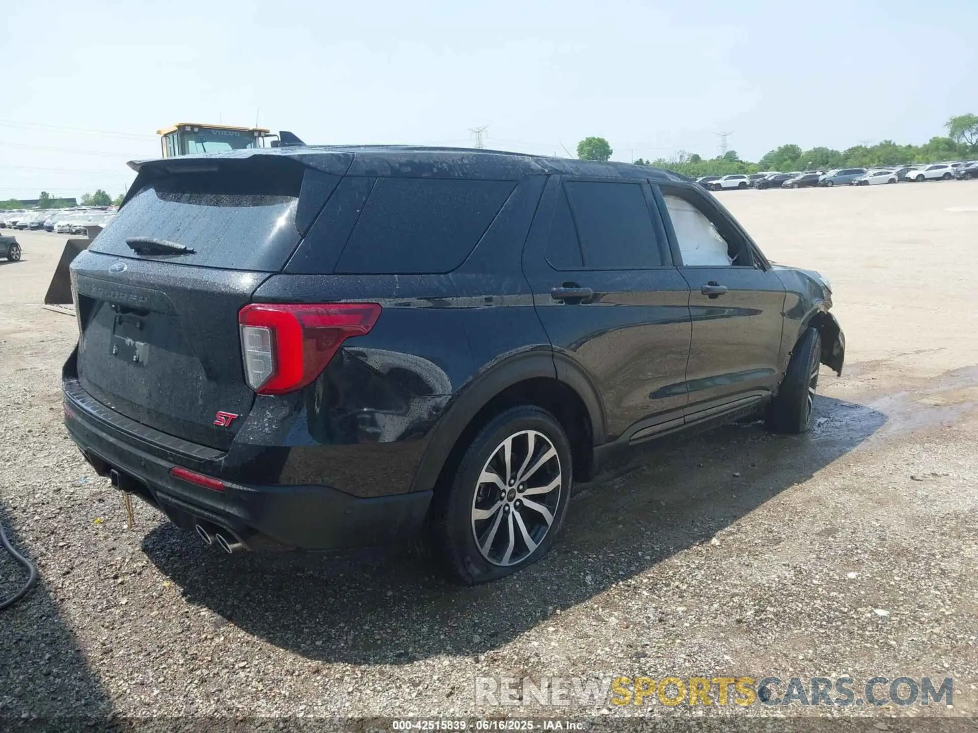 4 fotografías del automóvil dañado 1FM5K8GC1MGB25662 FORD EXPLORER 2021