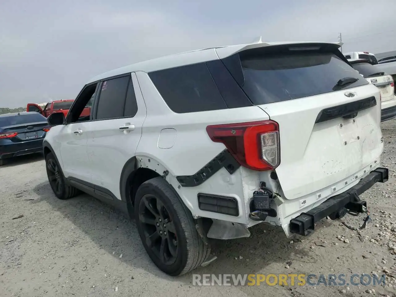 2 fotografías del automóvil dañado 1FM5K8GC3MGB40583 FORD EXPLORER 2021