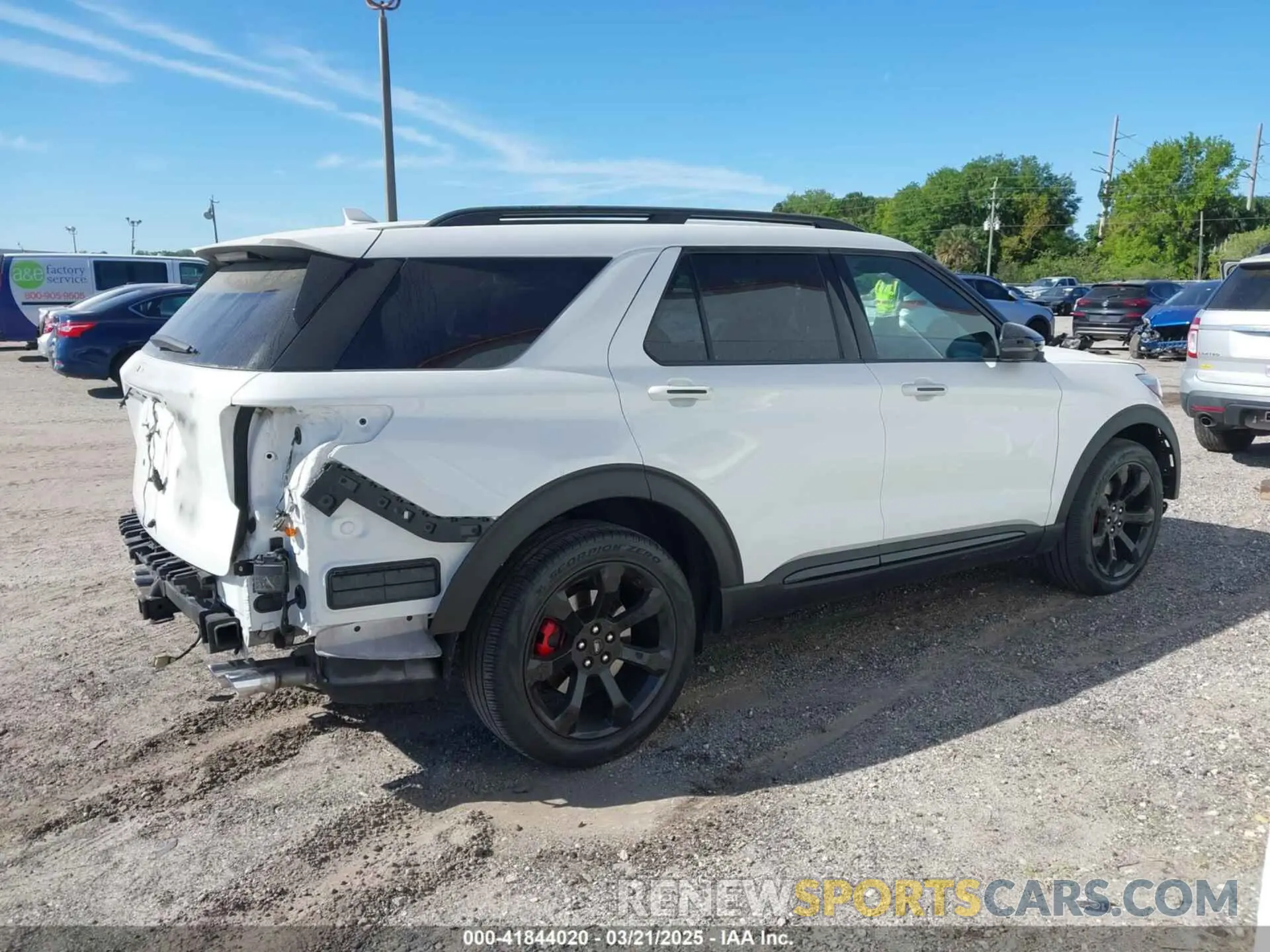 14 fotografías del automóvil dañado 1FM5K8GC5MGA22406 FORD EXPLORER 2021