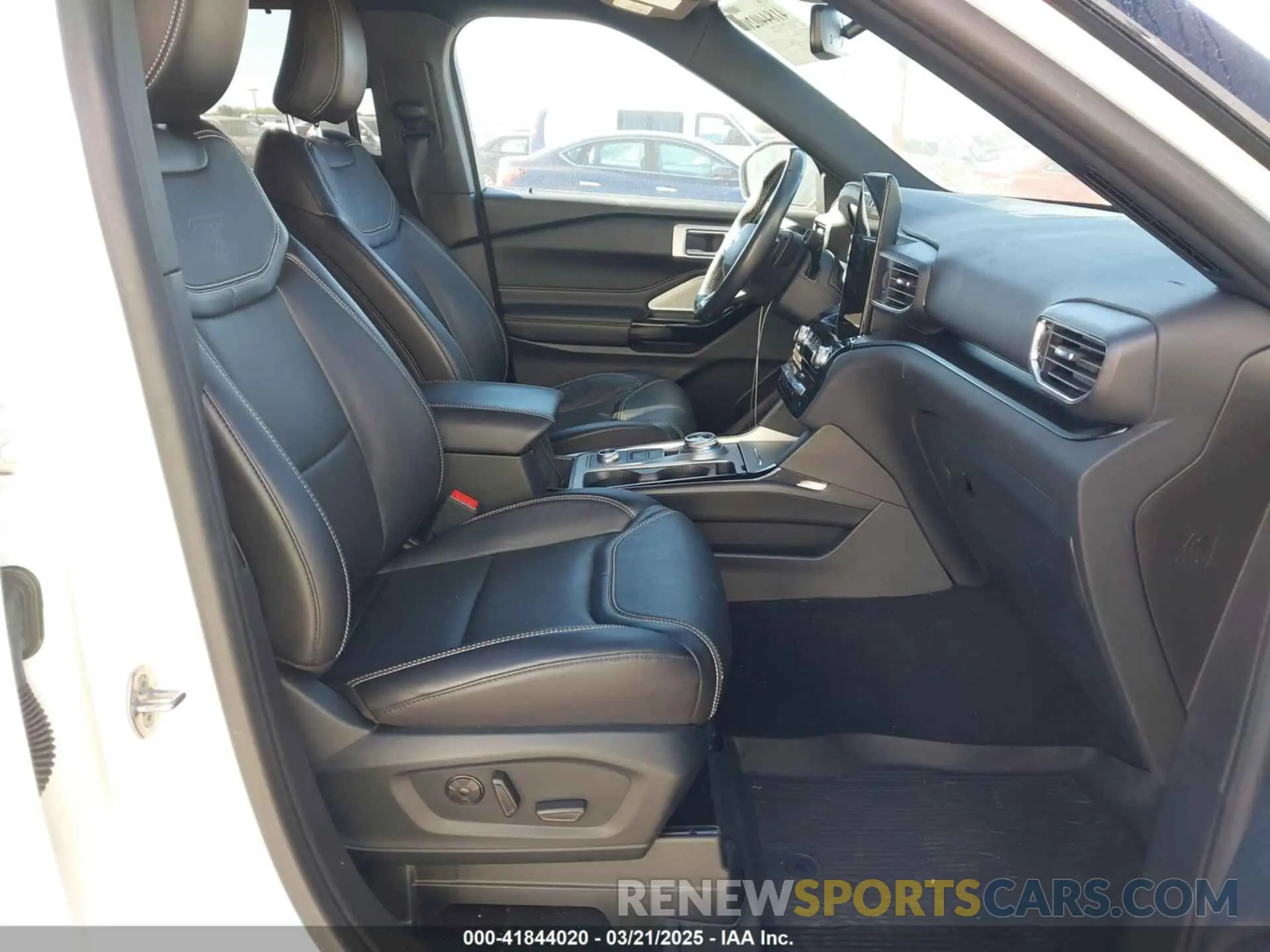 5 fotografías del automóvil dañado 1FM5K8GC5MGA22406 FORD EXPLORER 2021