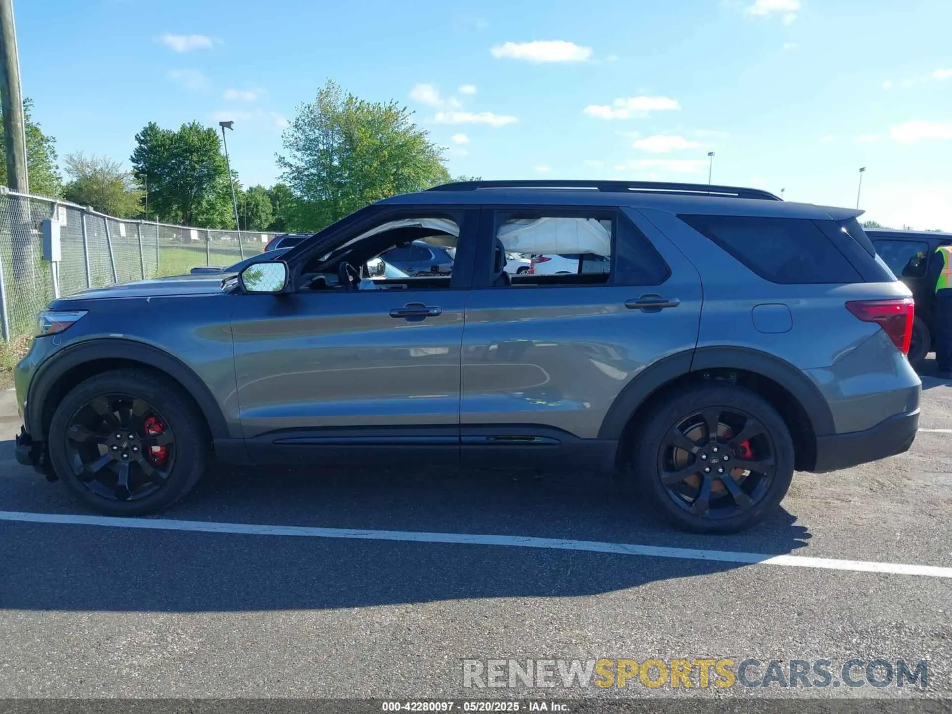 13 fotografías del automóvil dañado 1FM5K8GC5MGB27091 FORD EXPLORER 2021