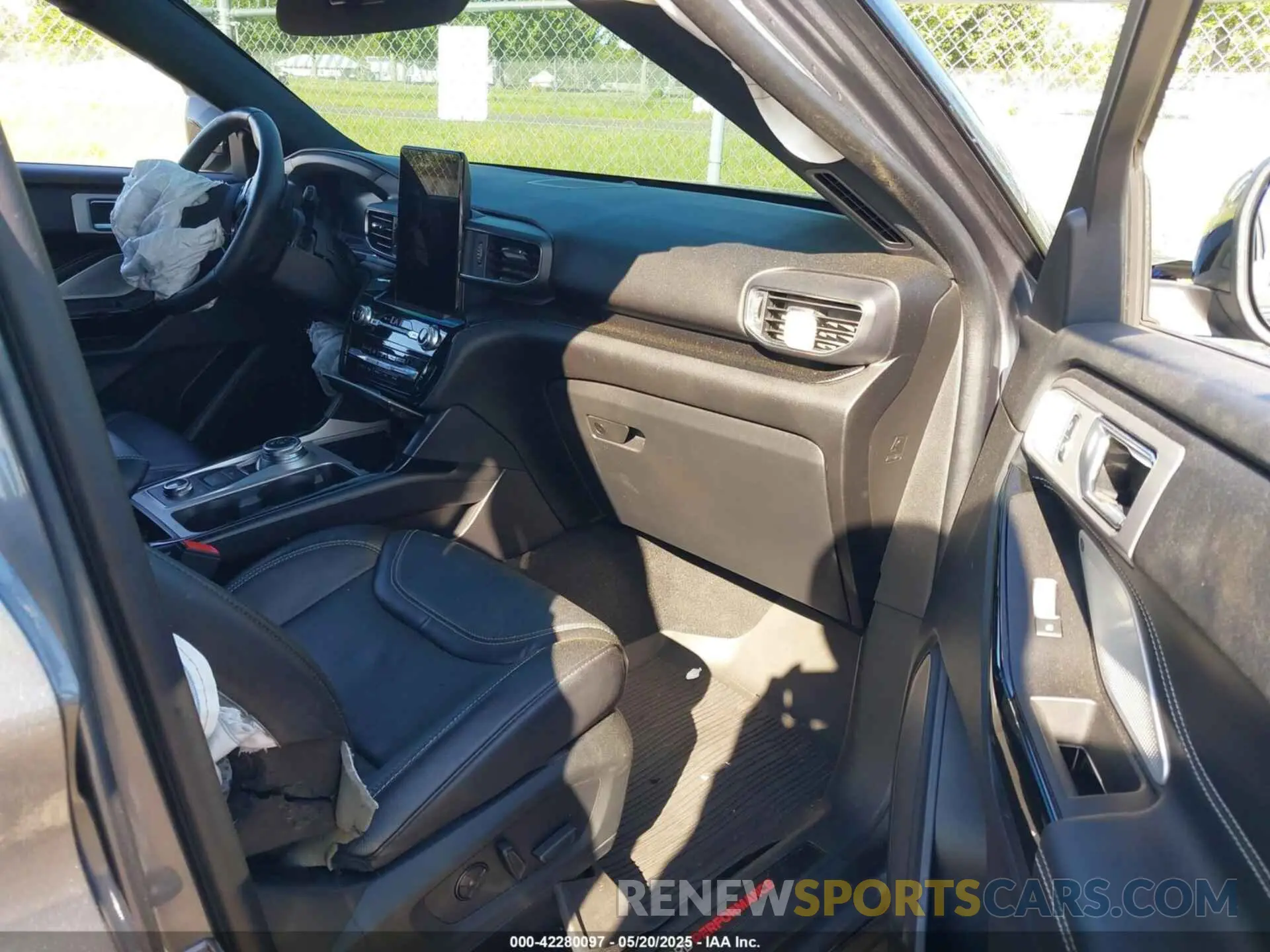 5 fotografías del automóvil dañado 1FM5K8GC5MGB27091 FORD EXPLORER 2021