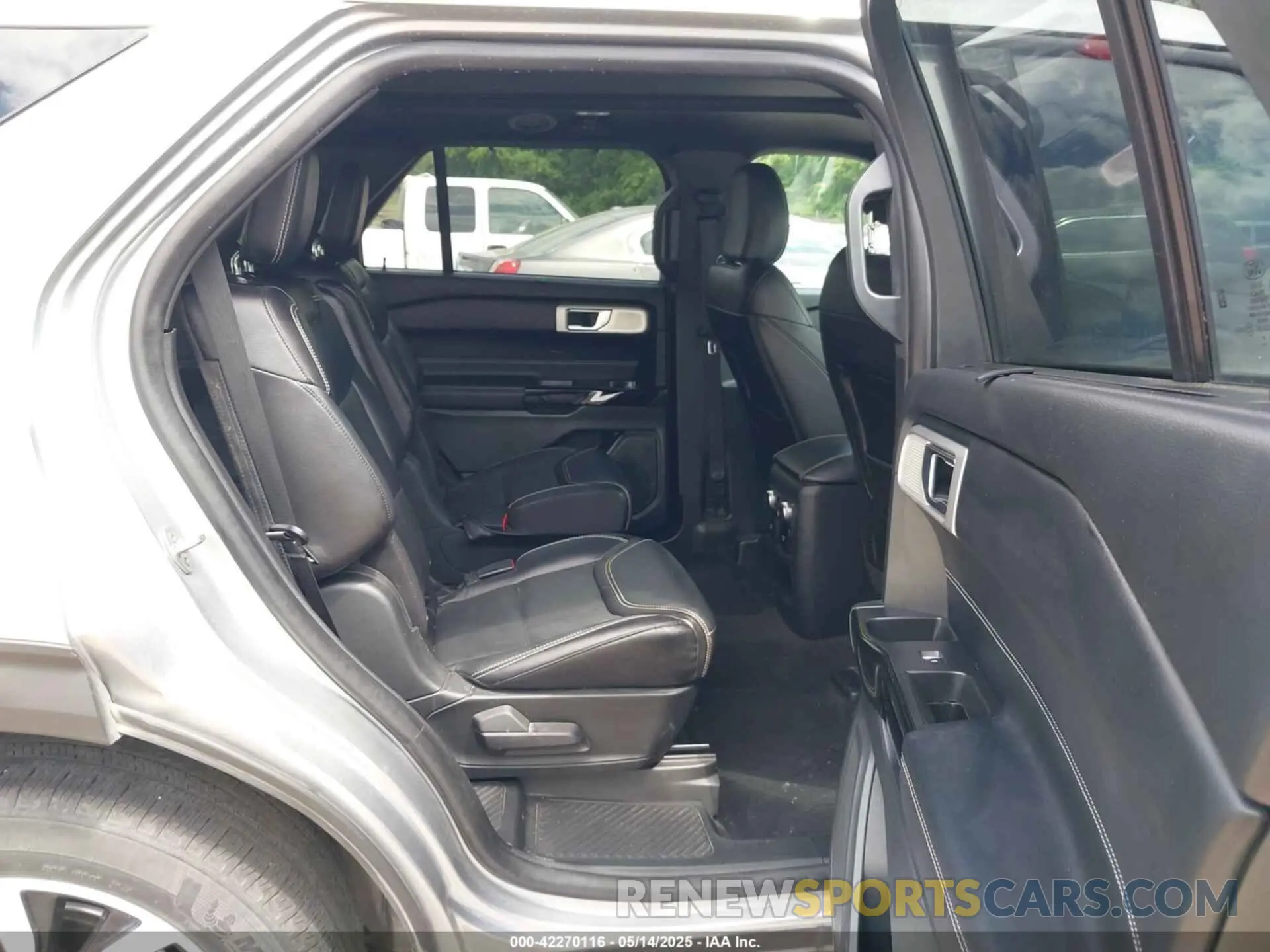 8 fotografías del automóvil dañado 1FM5K8GCXMGA95156 FORD EXPLORER 2021