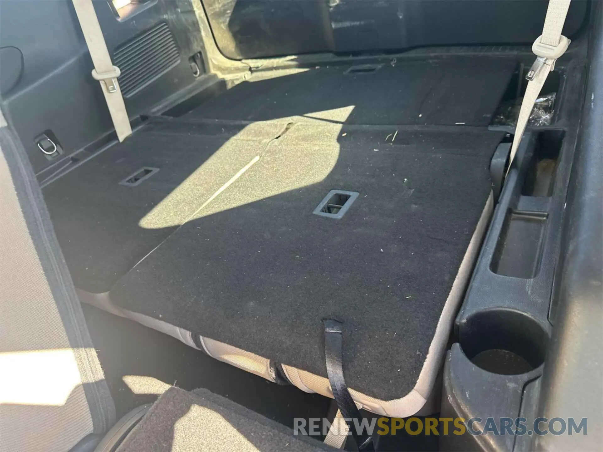18 fotografías del automóvil dañado 1FMSK7BH2MGB54779 FORD EXPLORER 2021