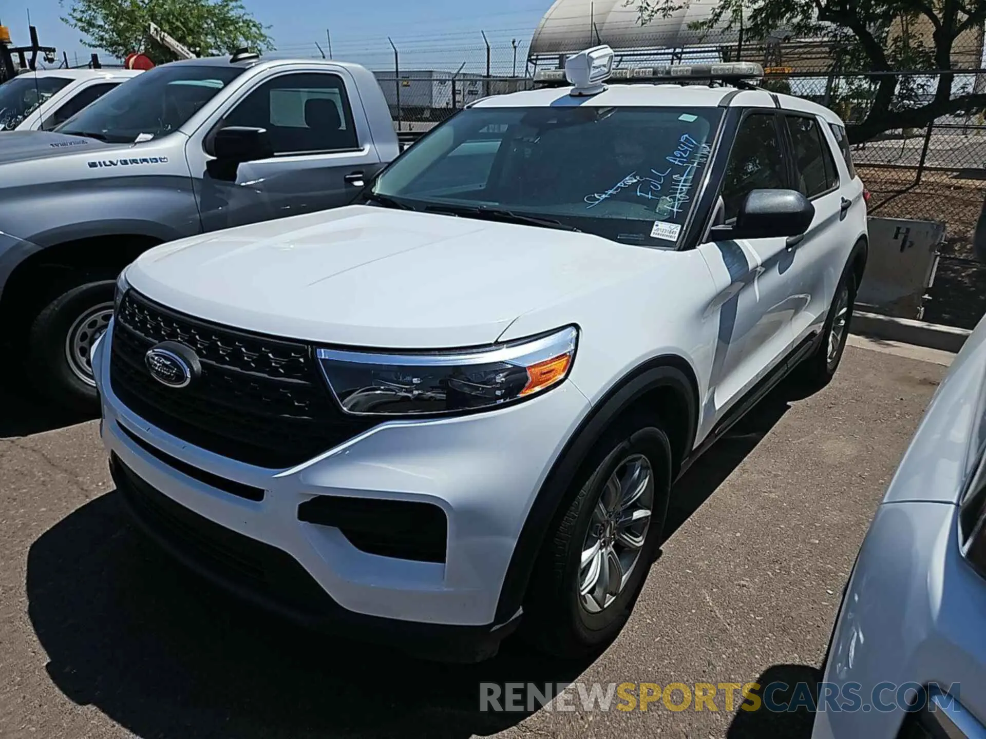 17 fotografías del automóvil dañado 1FMSK7BH3MGB44889 FORD EXPLORER 2021