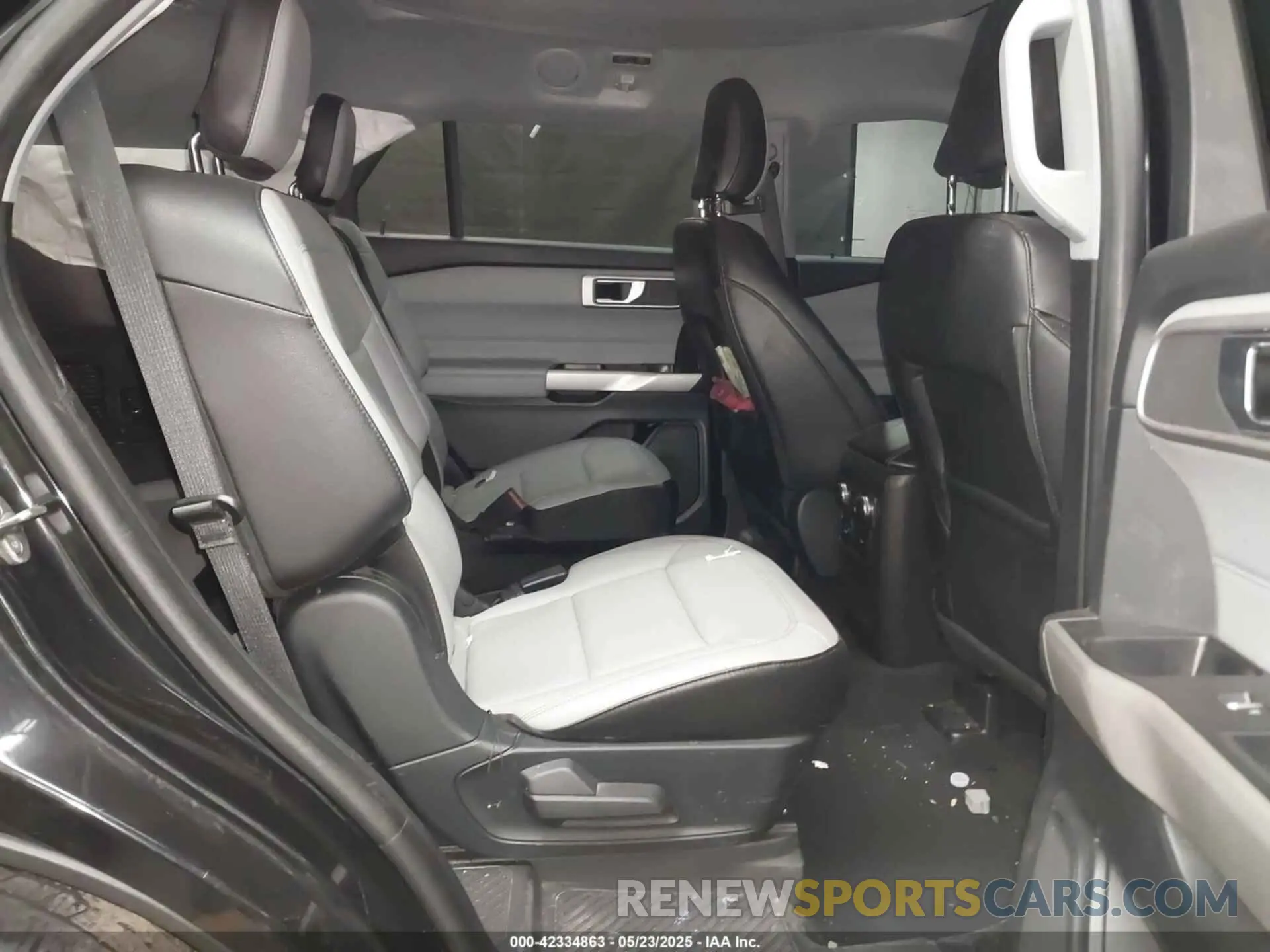8 fotografías del automóvil dañado 1FMSK7DH0MGA50367 FORD EXPLORER 2021
