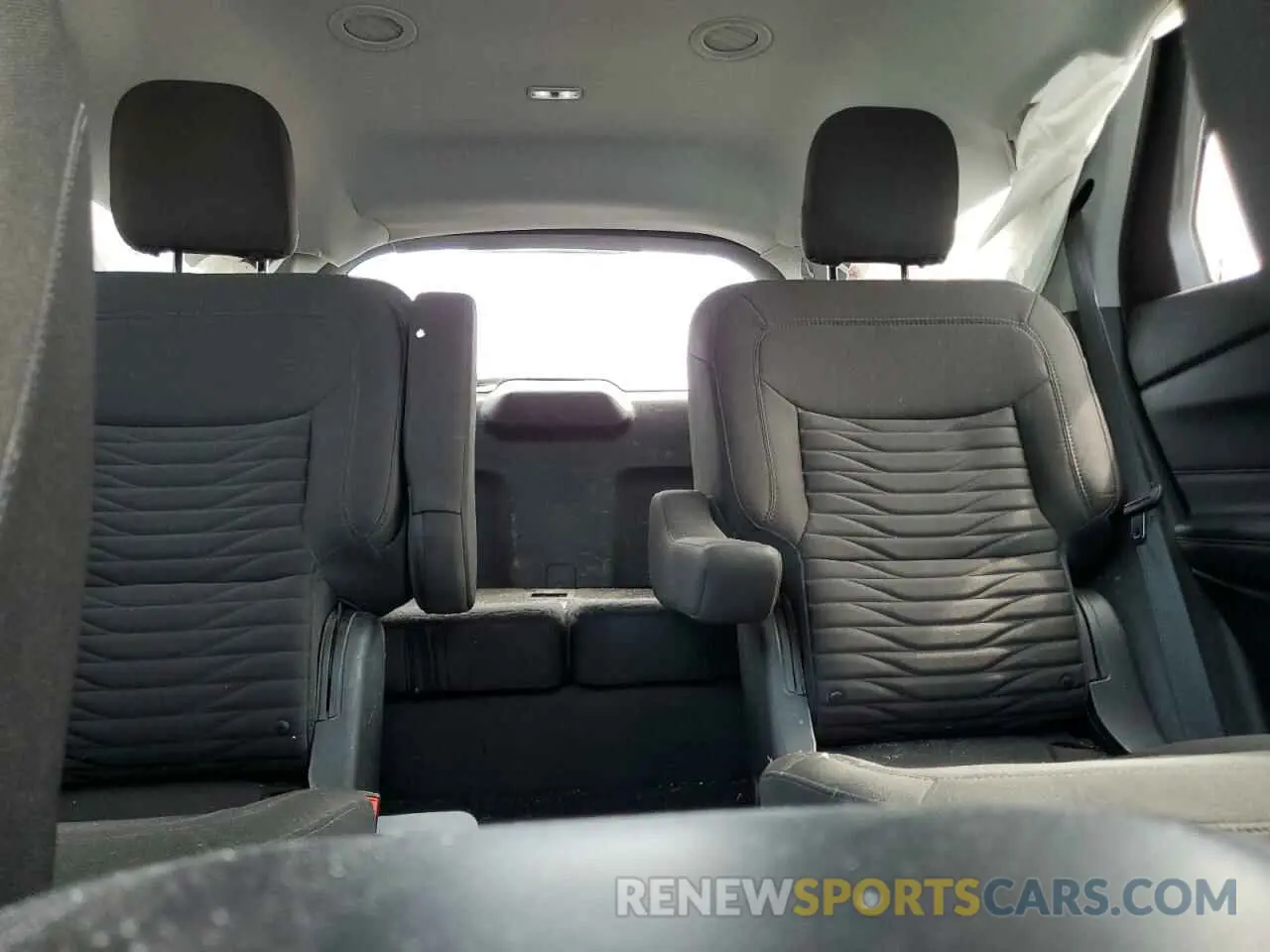 10 fotografías del automóvil dañado 1FMSK7DH0MGA52135 FORD EXPLORER 2021
