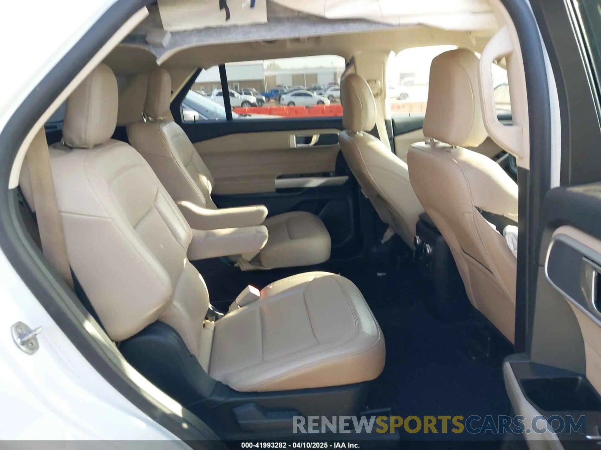 8 fotografías del automóvil dañado 1FMSK7DH0MGA67976 FORD EXPLORER 2021