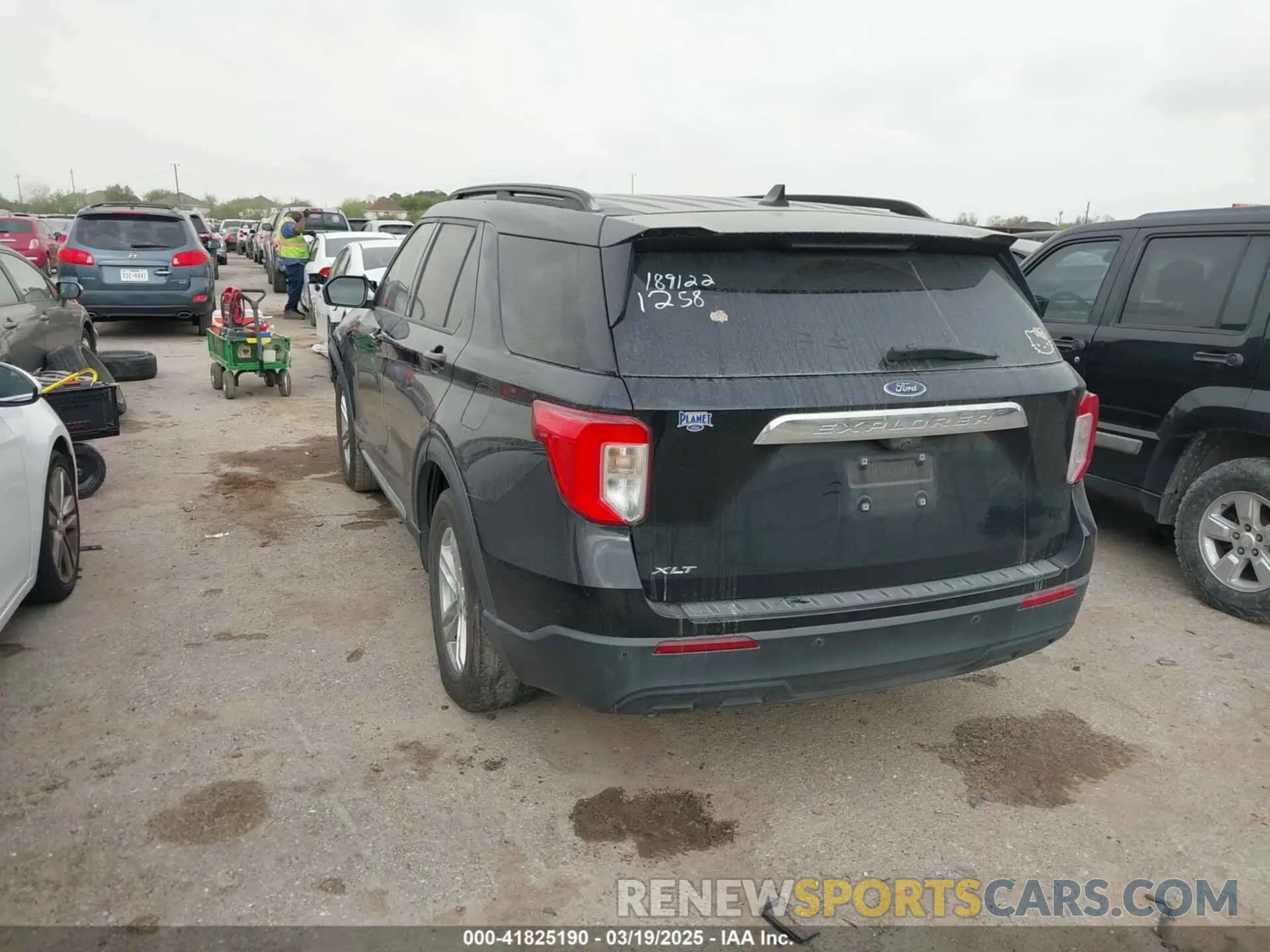 3 fotografías del automóvil dañado 1FMSK7DH0MGA81540 FORD EXPLORER 2021