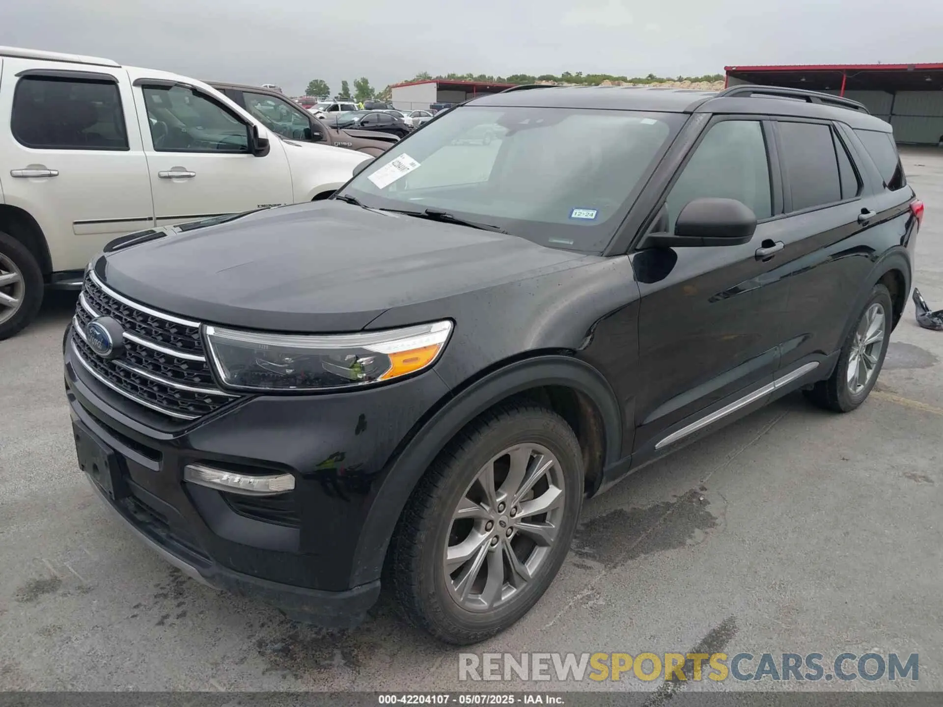 2 fotografías del automóvil dañado 1FMSK7DH0MGB78737 FORD EXPLORER 2021