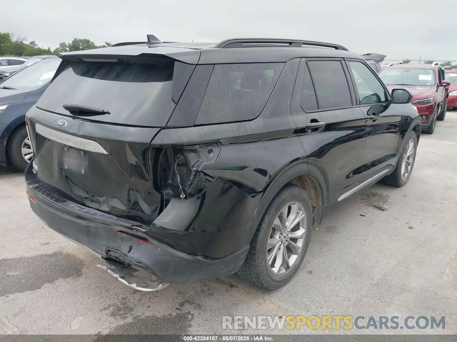 4 fotografías del automóvil dañado 1FMSK7DH0MGB78737 FORD EXPLORER 2021