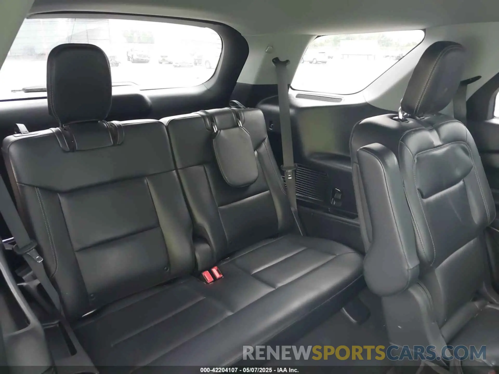 8 fotografías del automóvil dañado 1FMSK7DH0MGB78737 FORD EXPLORER 2021