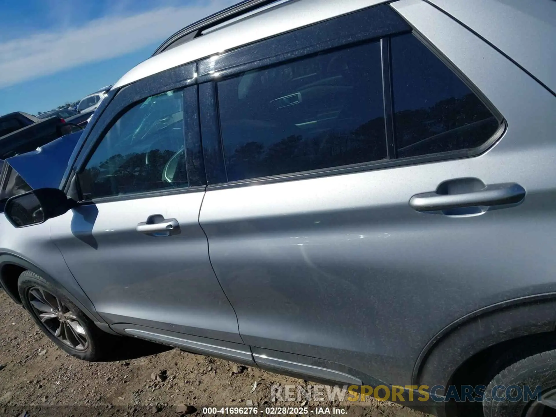 14 fotografías del automóvil dañado 1FMSK7DH0MGC45983 FORD EXPLORER 2021