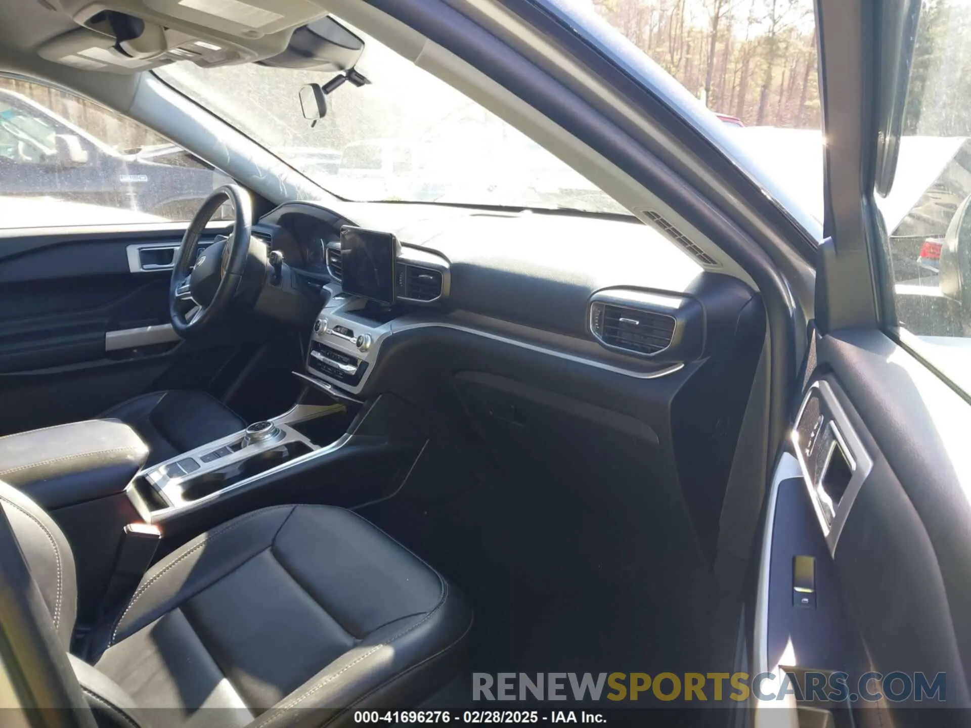 5 fotografías del automóvil dañado 1FMSK7DH0MGC45983 FORD EXPLORER 2021