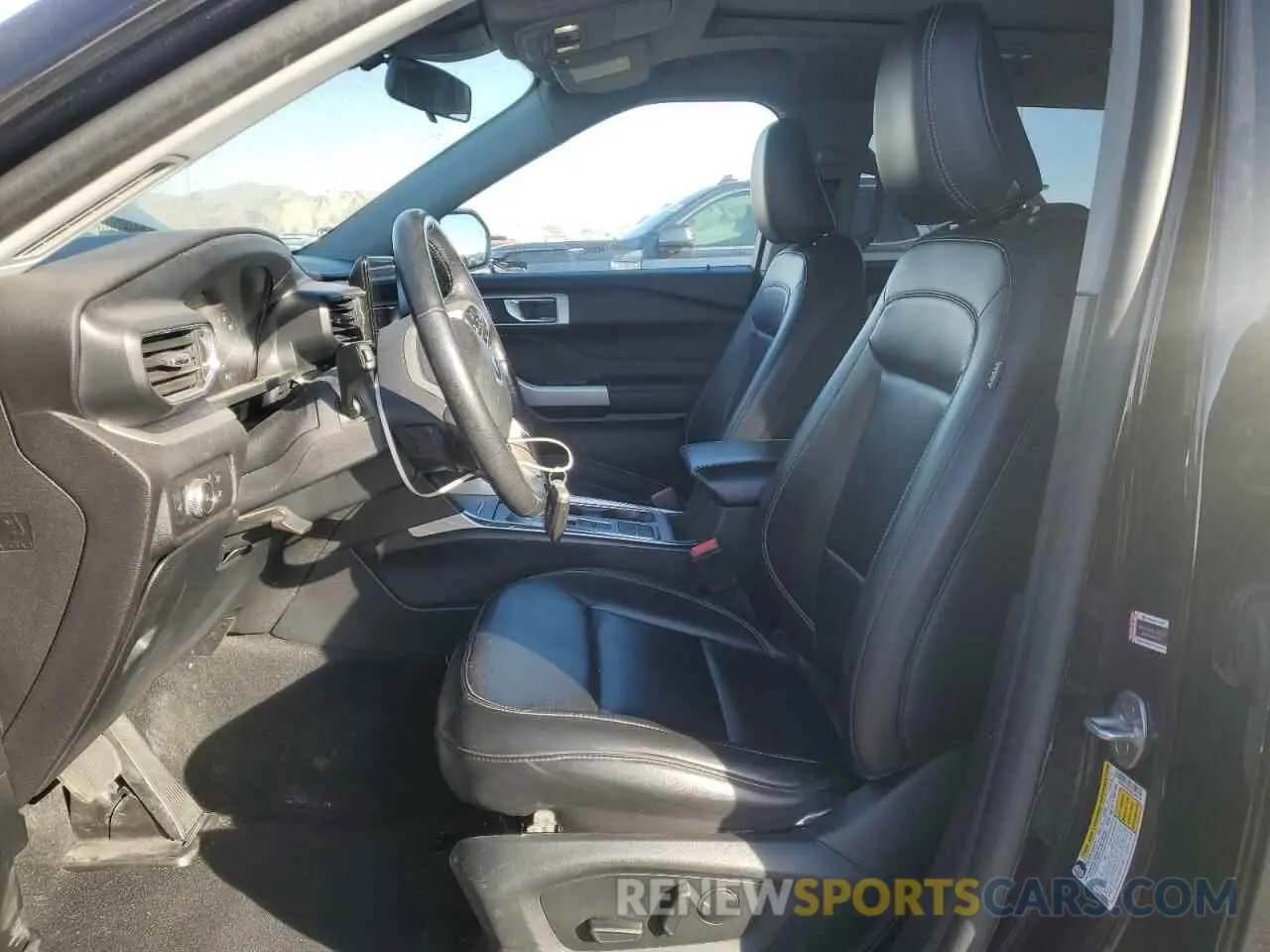 7 fotografías del automóvil dañado 1FMSK7DH1MGA95740 FORD EXPLORER 2021