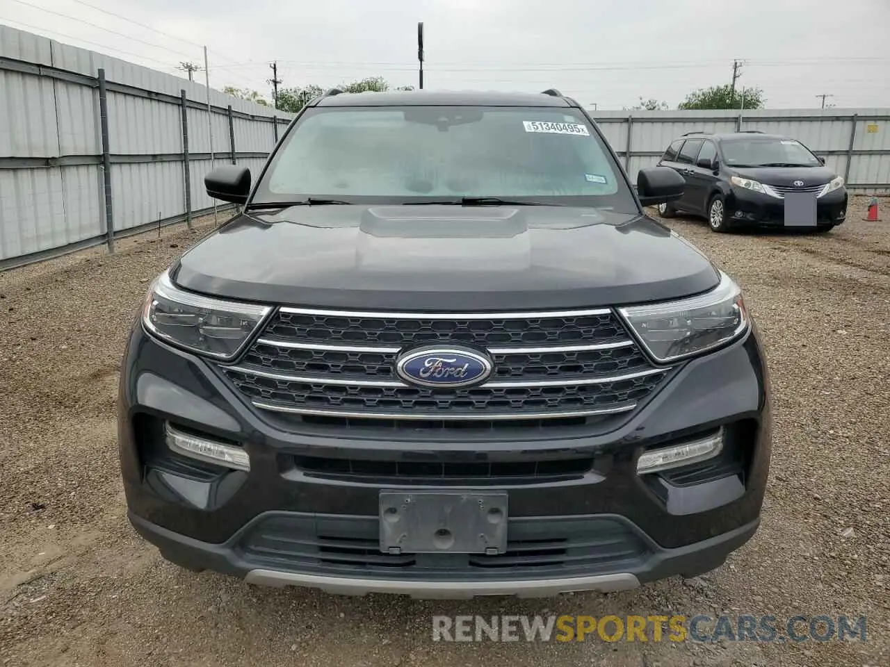 5 fotografías del automóvil dañado 1FMSK7DH2MGB20676 FORD EXPLORER 2021