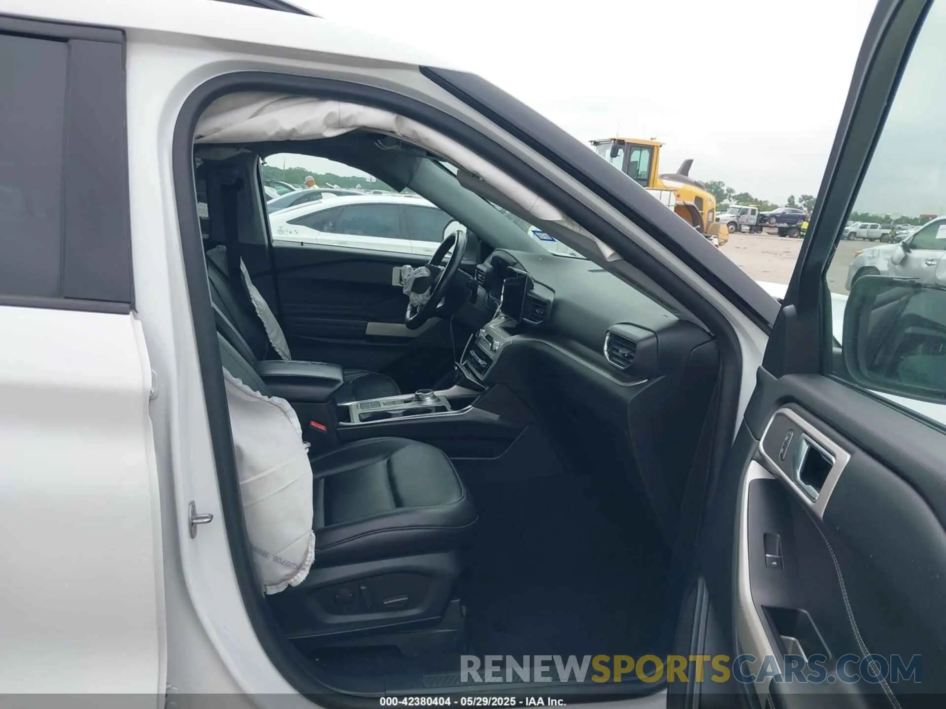 5 fotografías del automóvil dañado 1FMSK7DH3MGA30016 FORD EXPLORER 2021