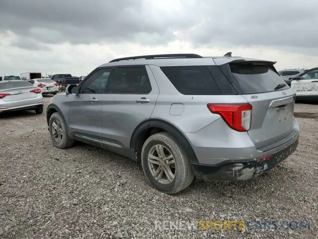 2 fotografías del automóvil dañado 1FMSK7DH3MGA81807 FORD EXPLORER 2021