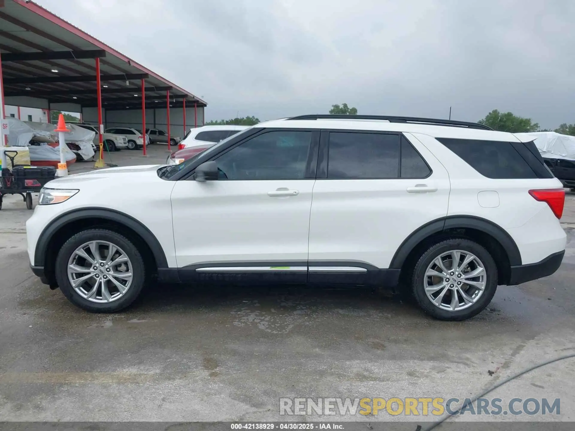 15 fotografías del automóvil dañado 1FMSK7DH5MGA30373 FORD EXPLORER 2021
