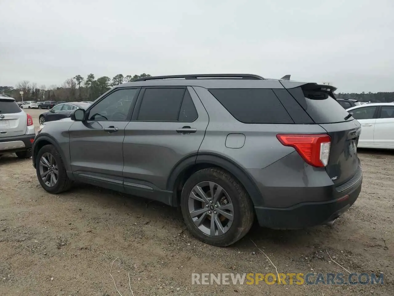 2 fotografías del automóvil dañado 1FMSK7DH5MGB70388 FORD EXPLORER 2021