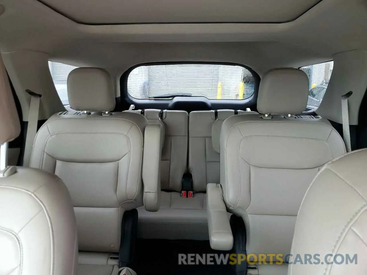 10 fotografías del automóvil dañado 1FMSK7DH7MGA92034 FORD EXPLORER 2021