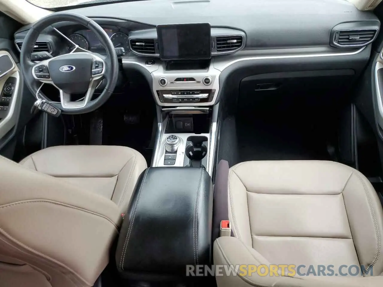8 fotografías del automóvil dañado 1FMSK7DH7MGA92034 FORD EXPLORER 2021